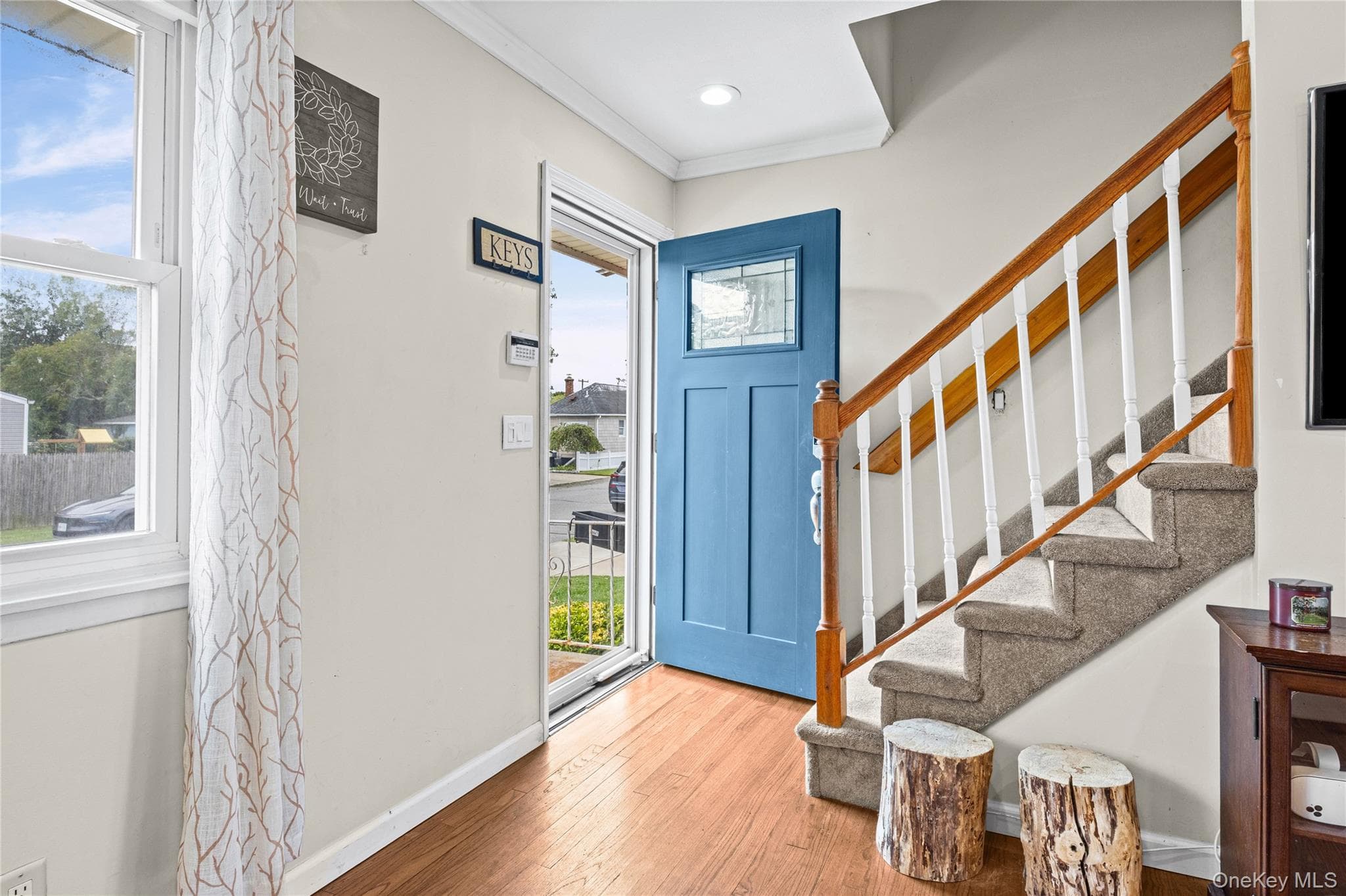 328 1st Avenue thumbnail 3