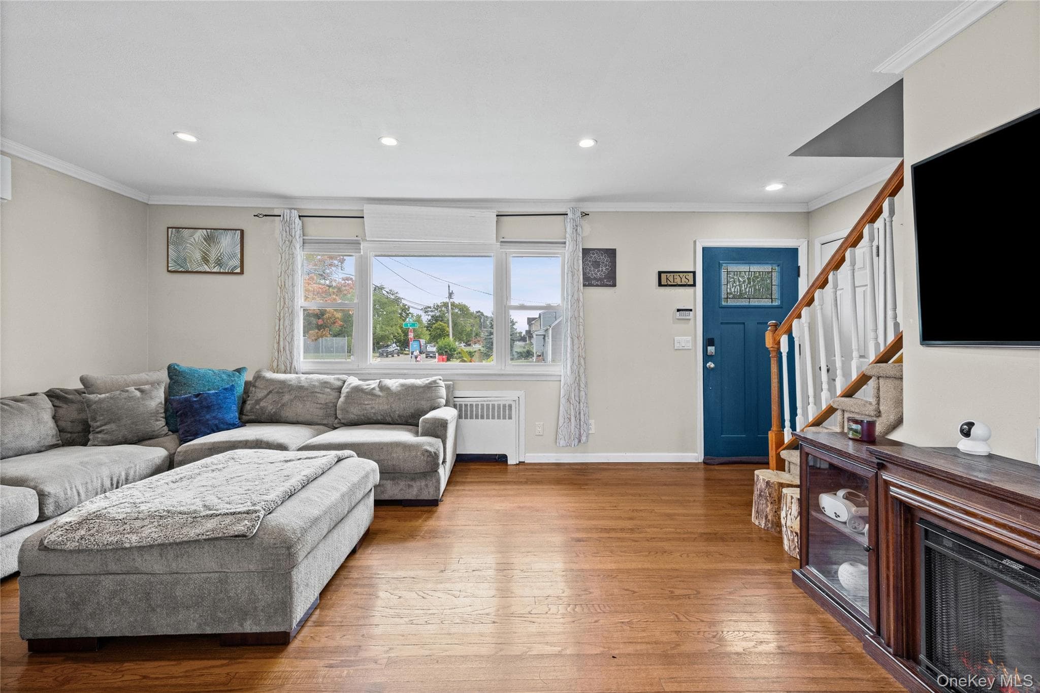 328 1st Avenue thumbnail 5