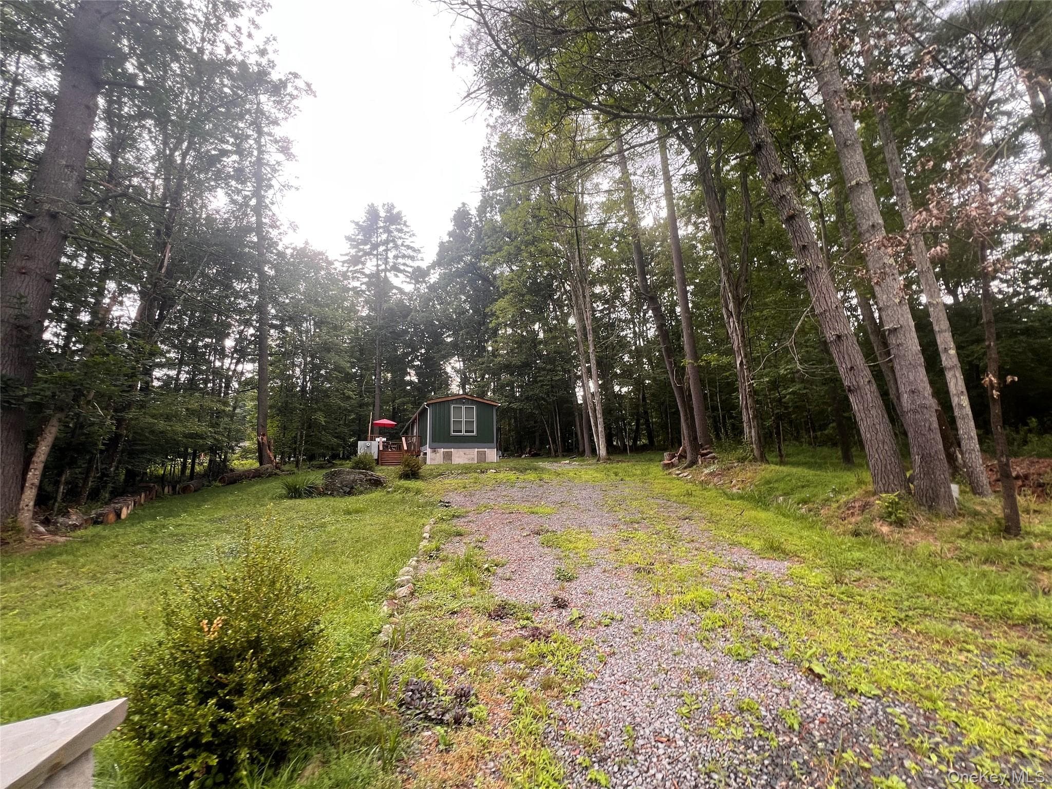 101 Lake Country Lane thumbnail 3