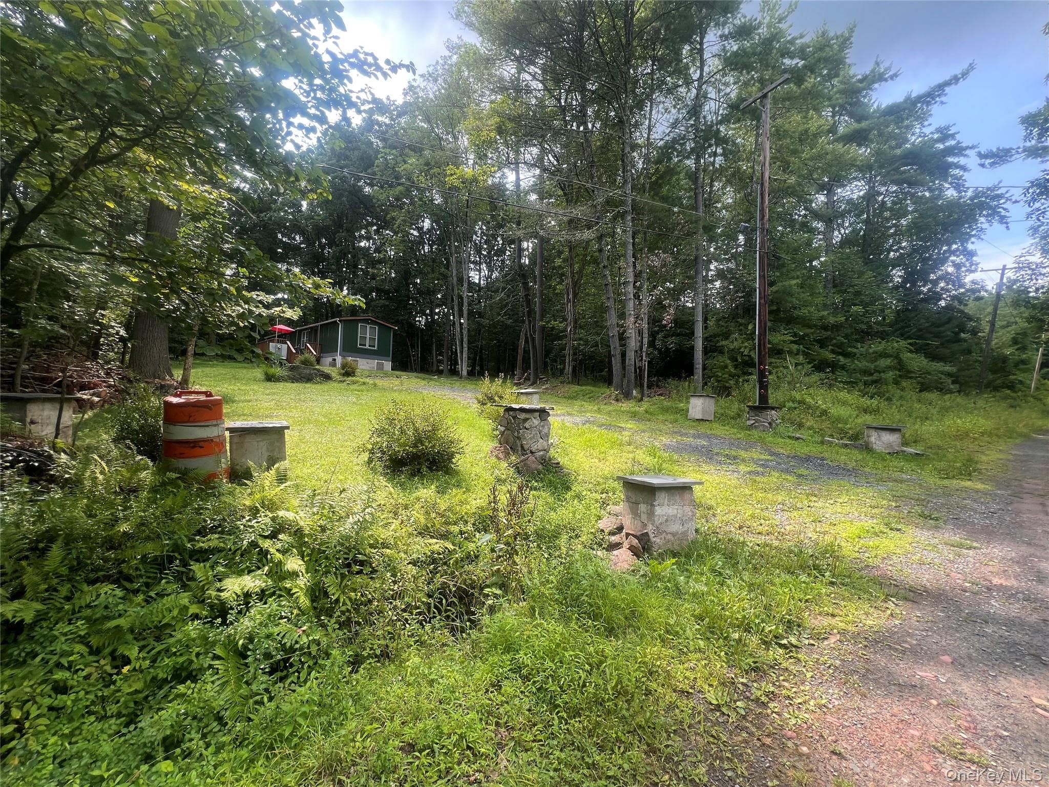 101 Lake Country Lane thumbnail 2
