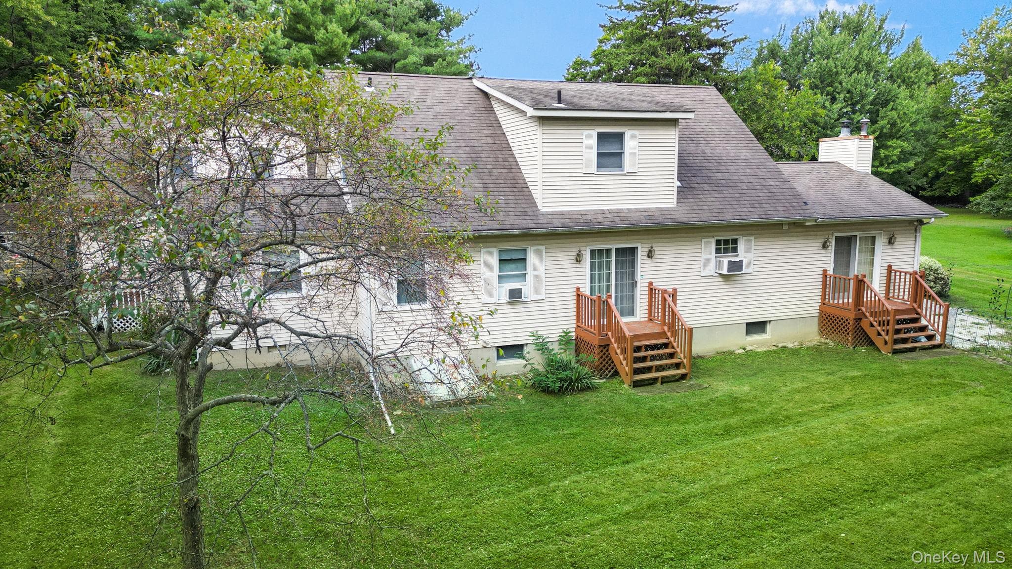 67 Meadow Hill Road thumbnail 4