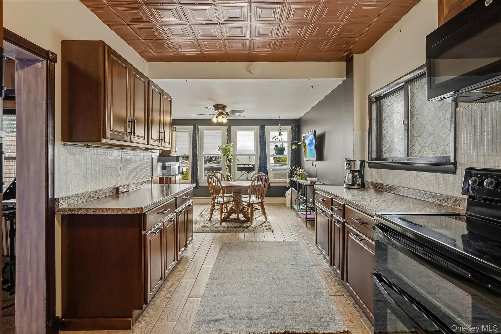 313 Depew Street thumbnail 9