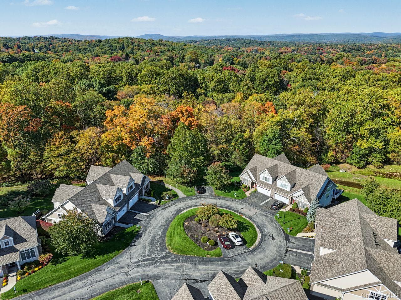 2329 Depeyster Drive thumbnail 2