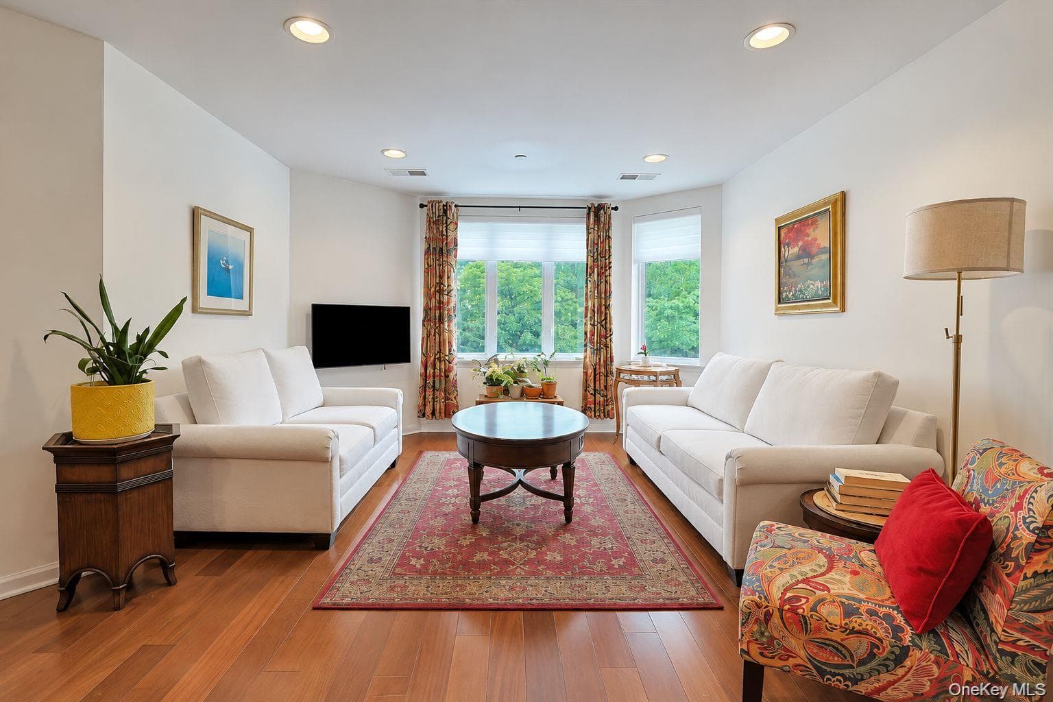 1310 Round Pointe Drive thumbnail 7