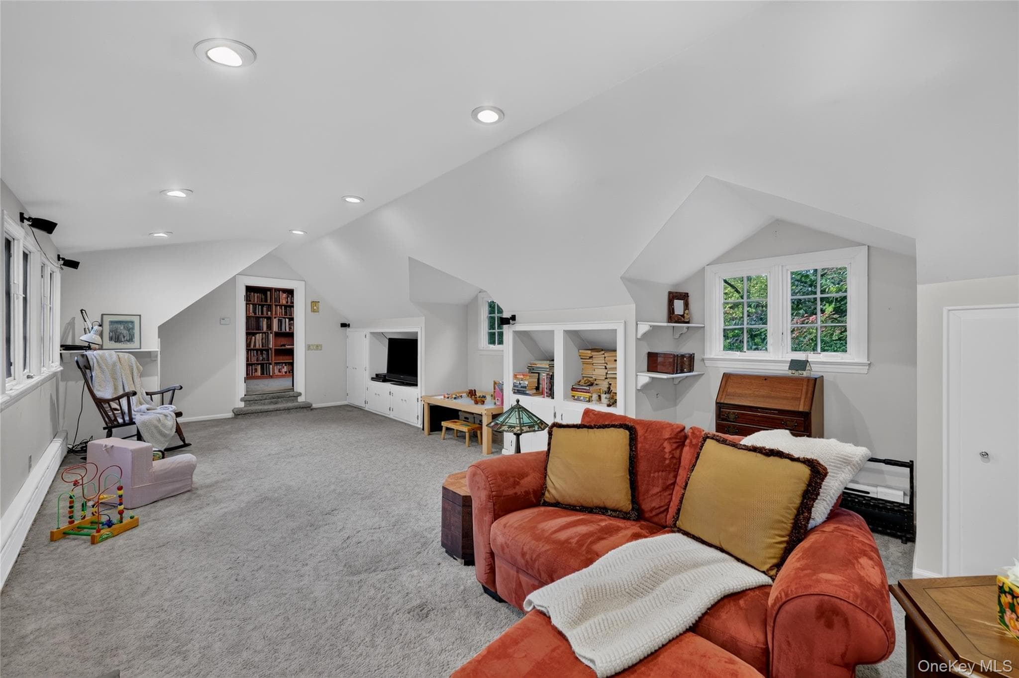 32 Eastview Avenue thumbnail 25