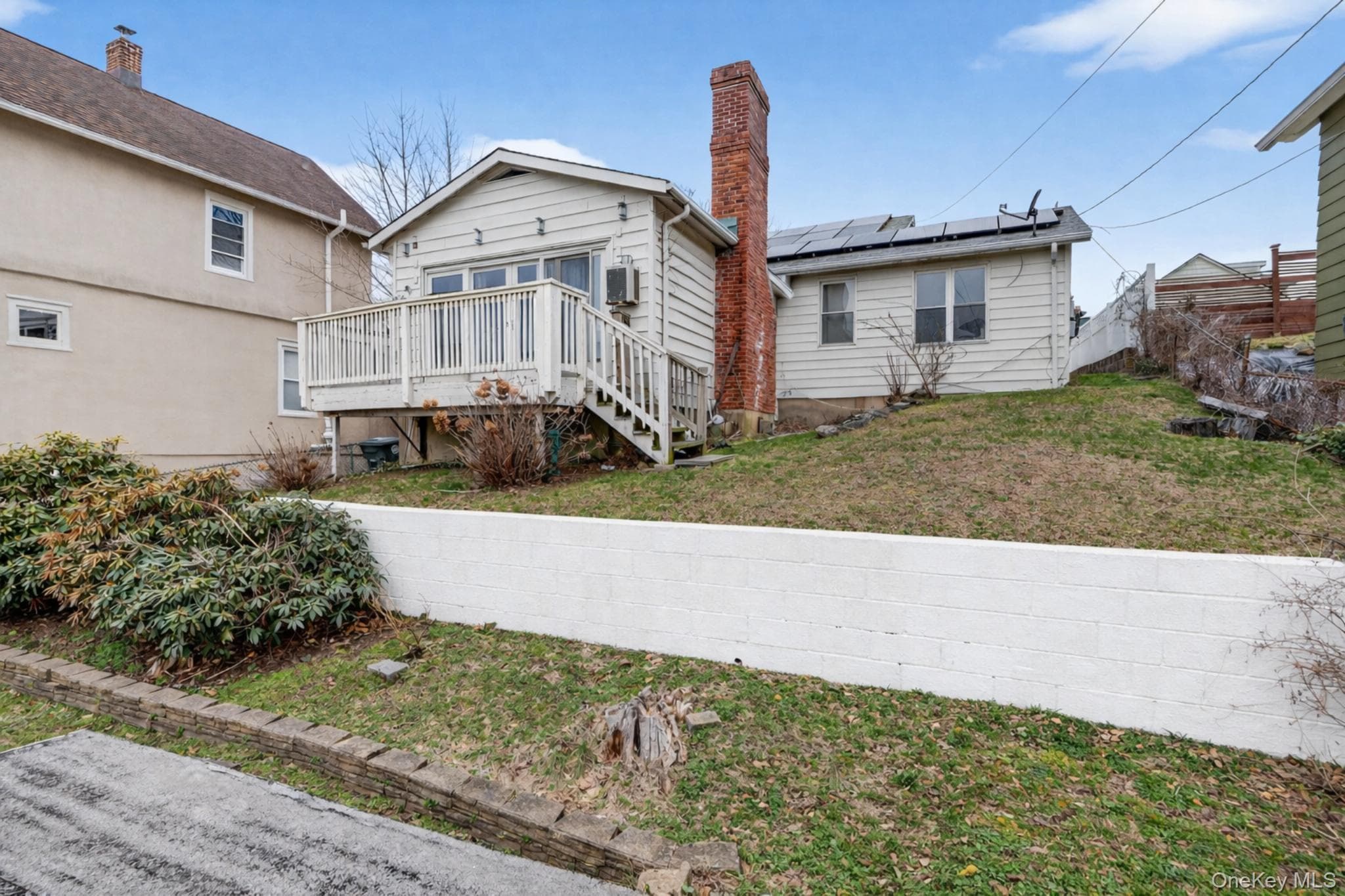 560 Locust Avenue, Port Chester