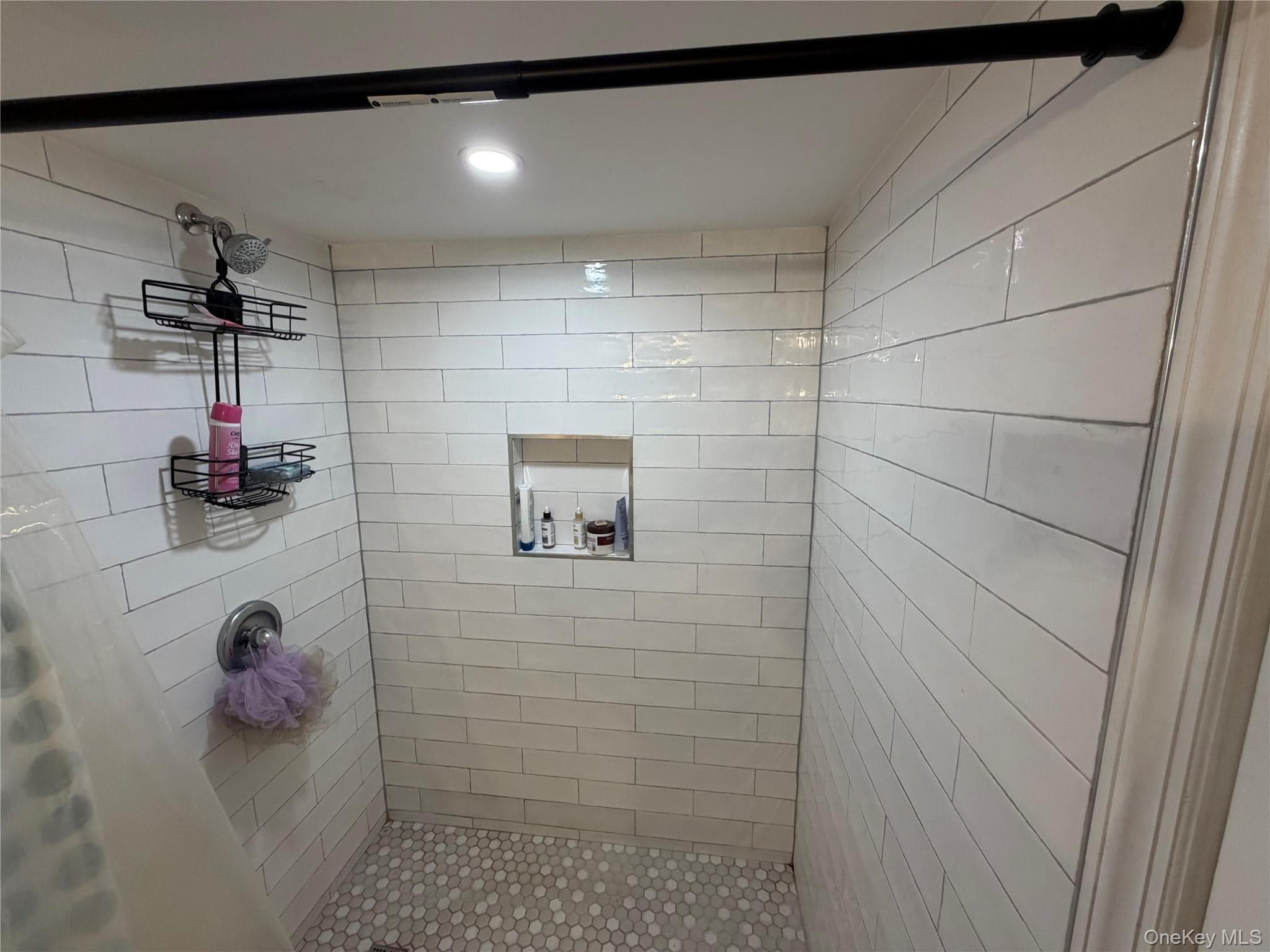 56 Gould Road thumbnail 16