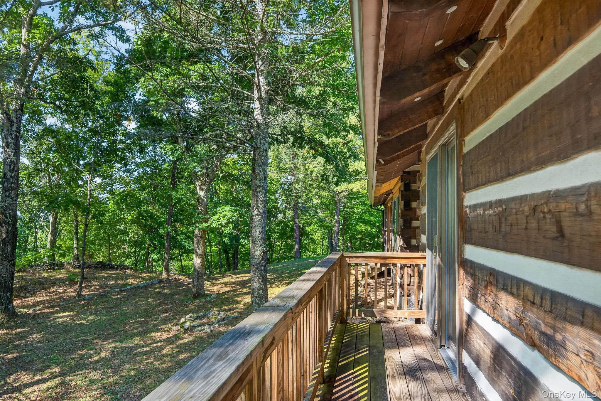 498 Rossway Road thumbnail 19