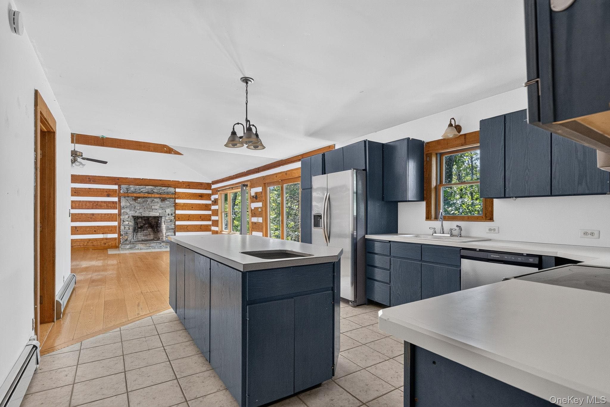 498 Rossway Road thumbnail 36