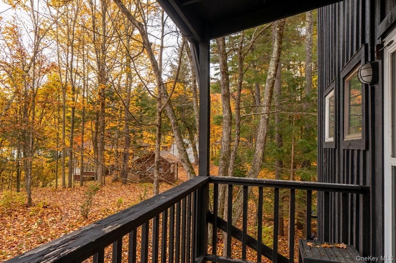 15 Lake View Drive thumbnail 38