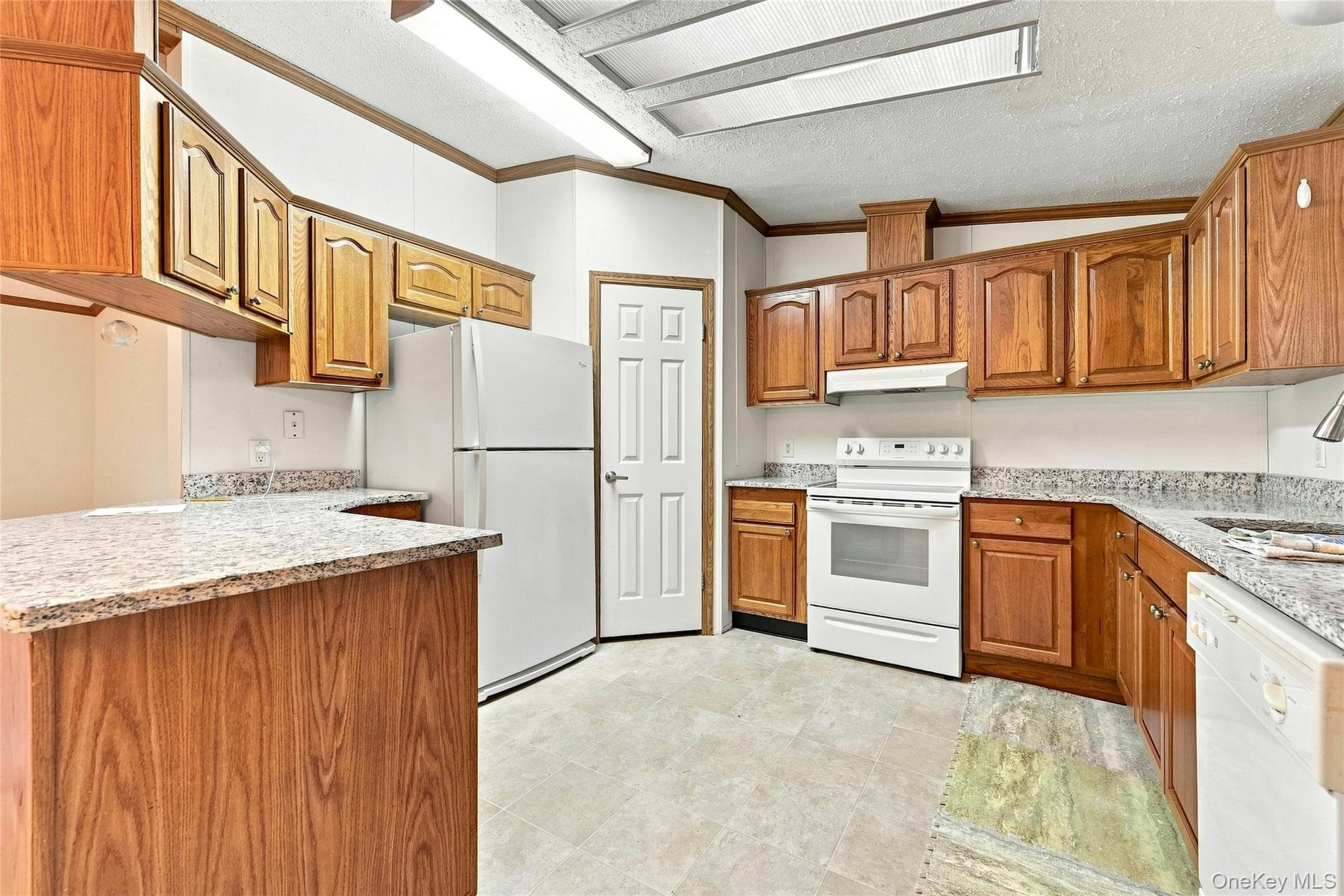638 Fresh Pond Avenue Unit: 320 thumbnail 10