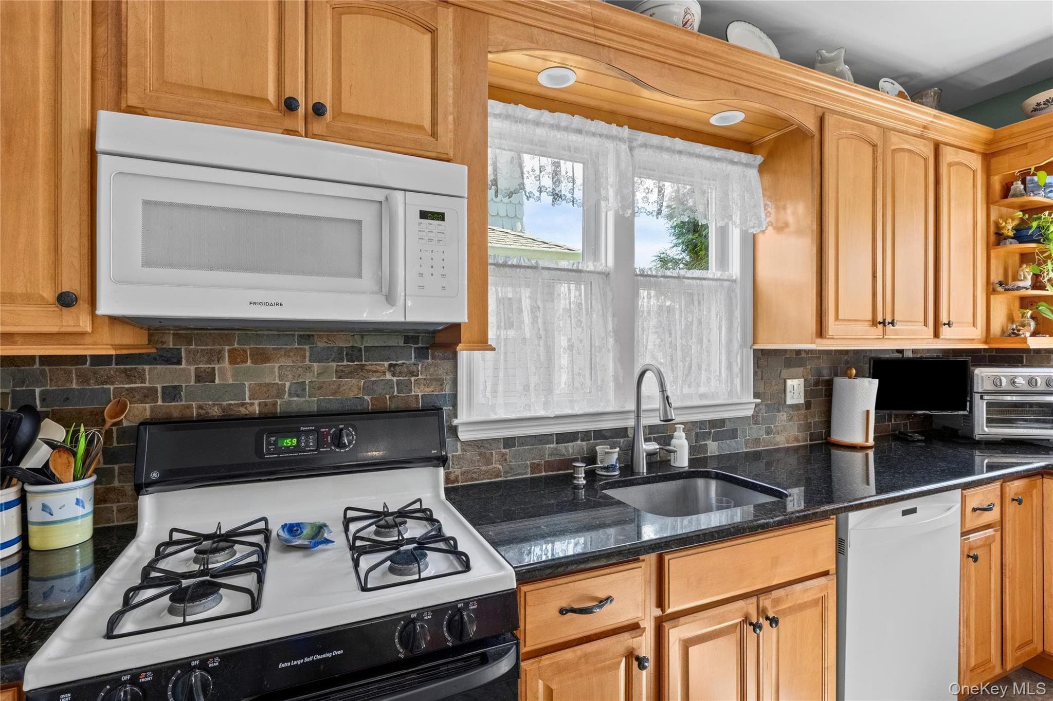 19 Willow Place thumbnail 9