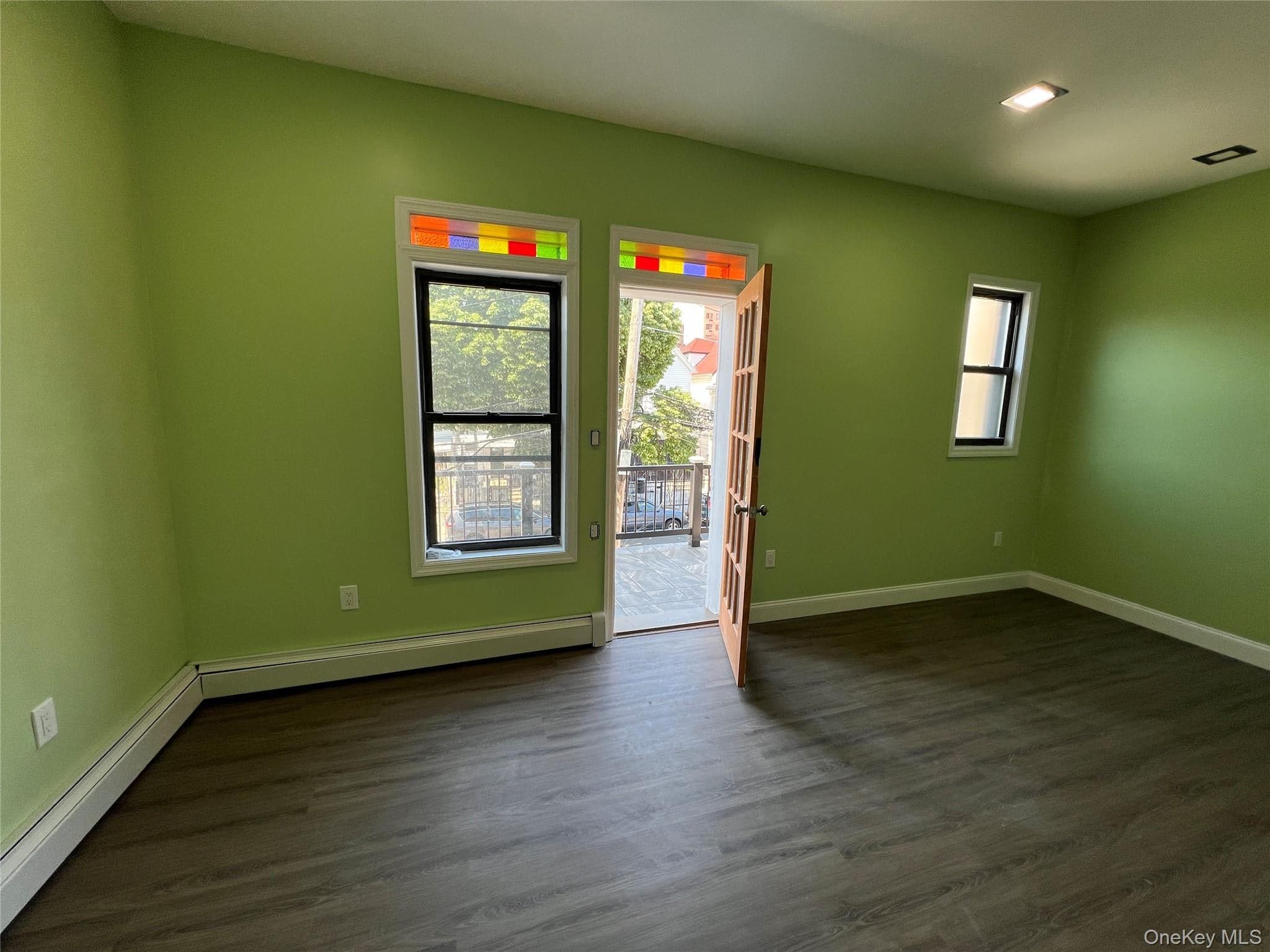 2854 Briggs Avenue thumbnail 14