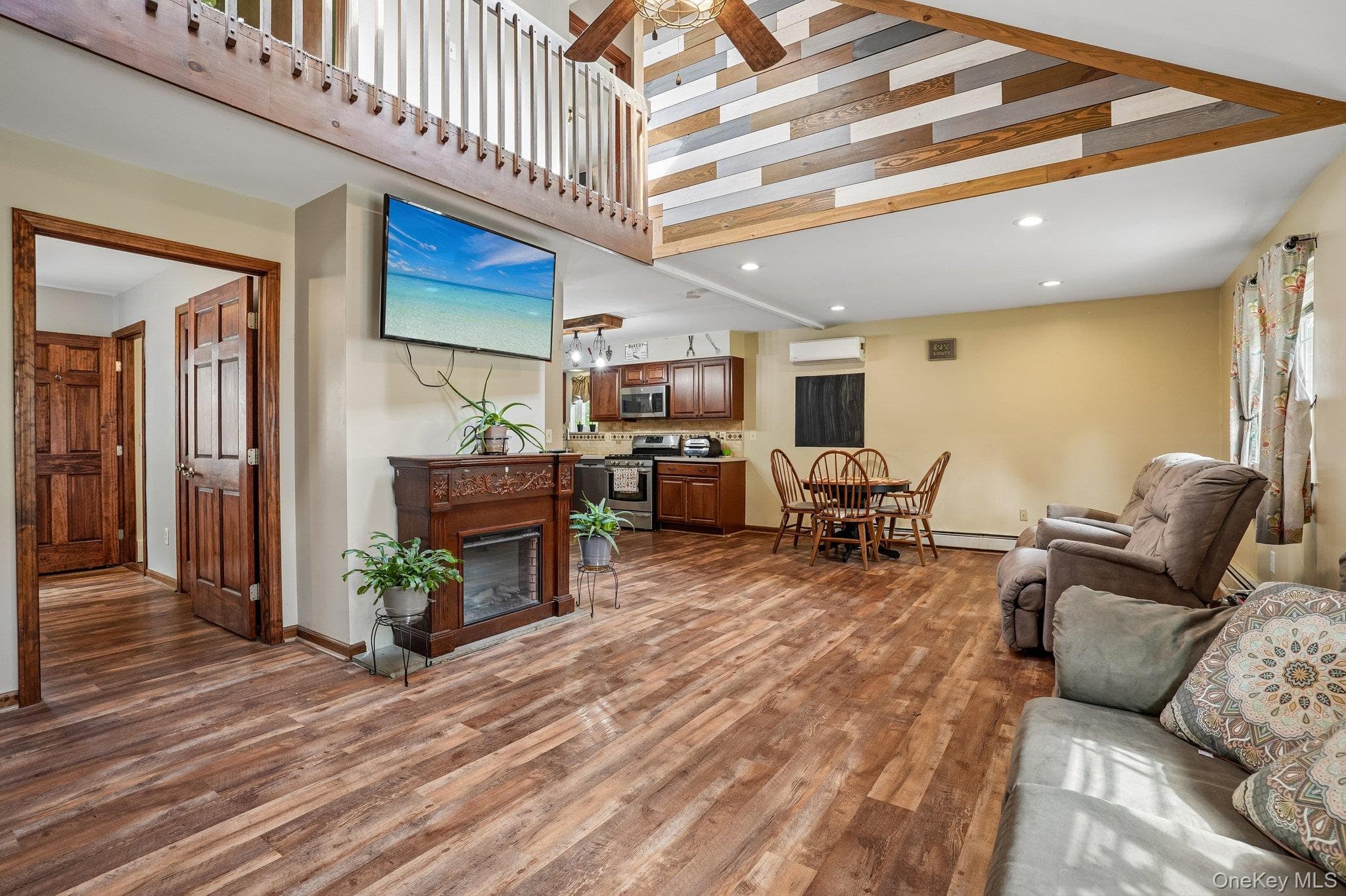 88 Golden Hill Avenue thumbnail 4