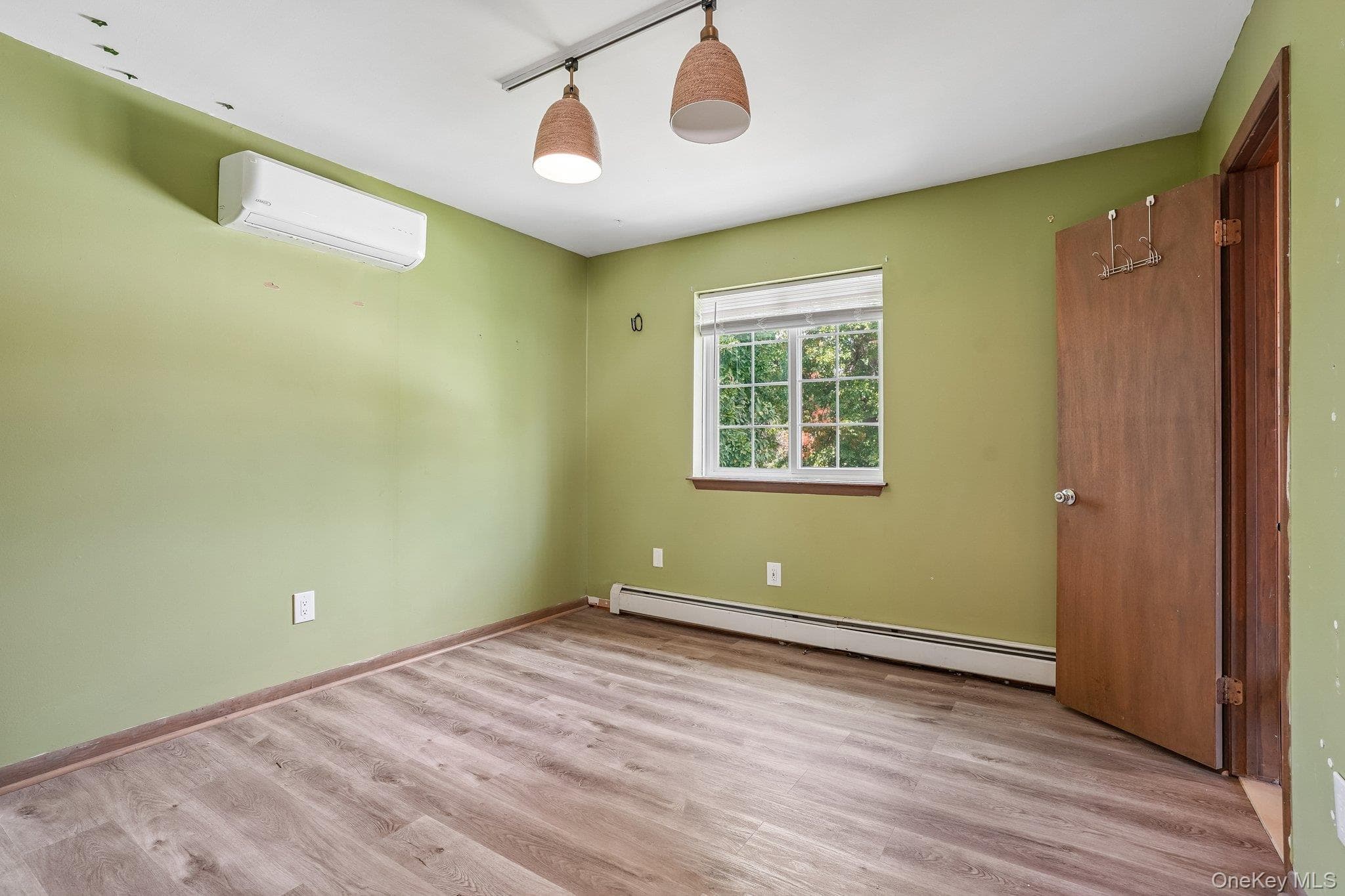 88 Golden Hill Avenue thumbnail 19