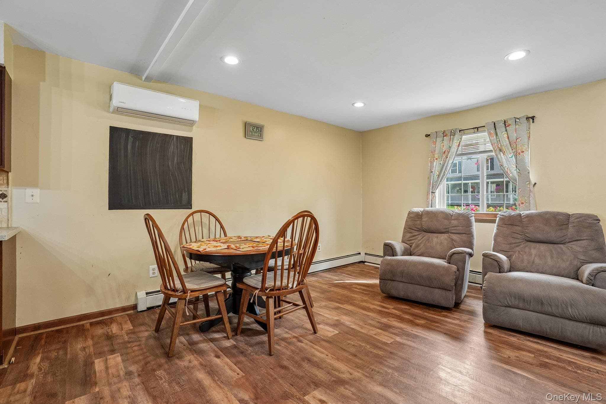 88 Golden Hill Avenue thumbnail 8