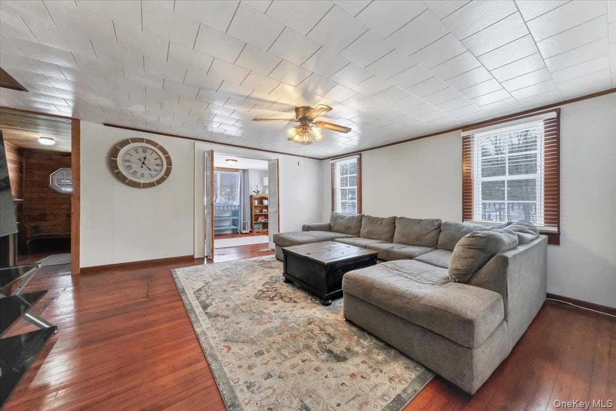 596 Angola Road thumbnail 6