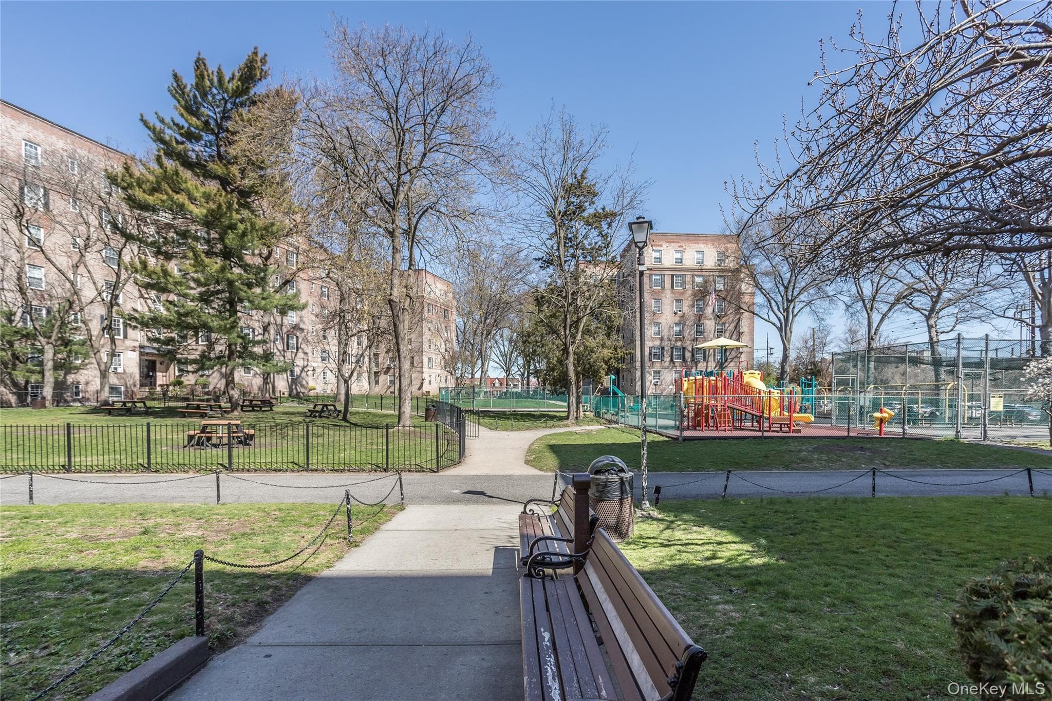 55-23 31 Avenue Unit: 1 thumbnail 2