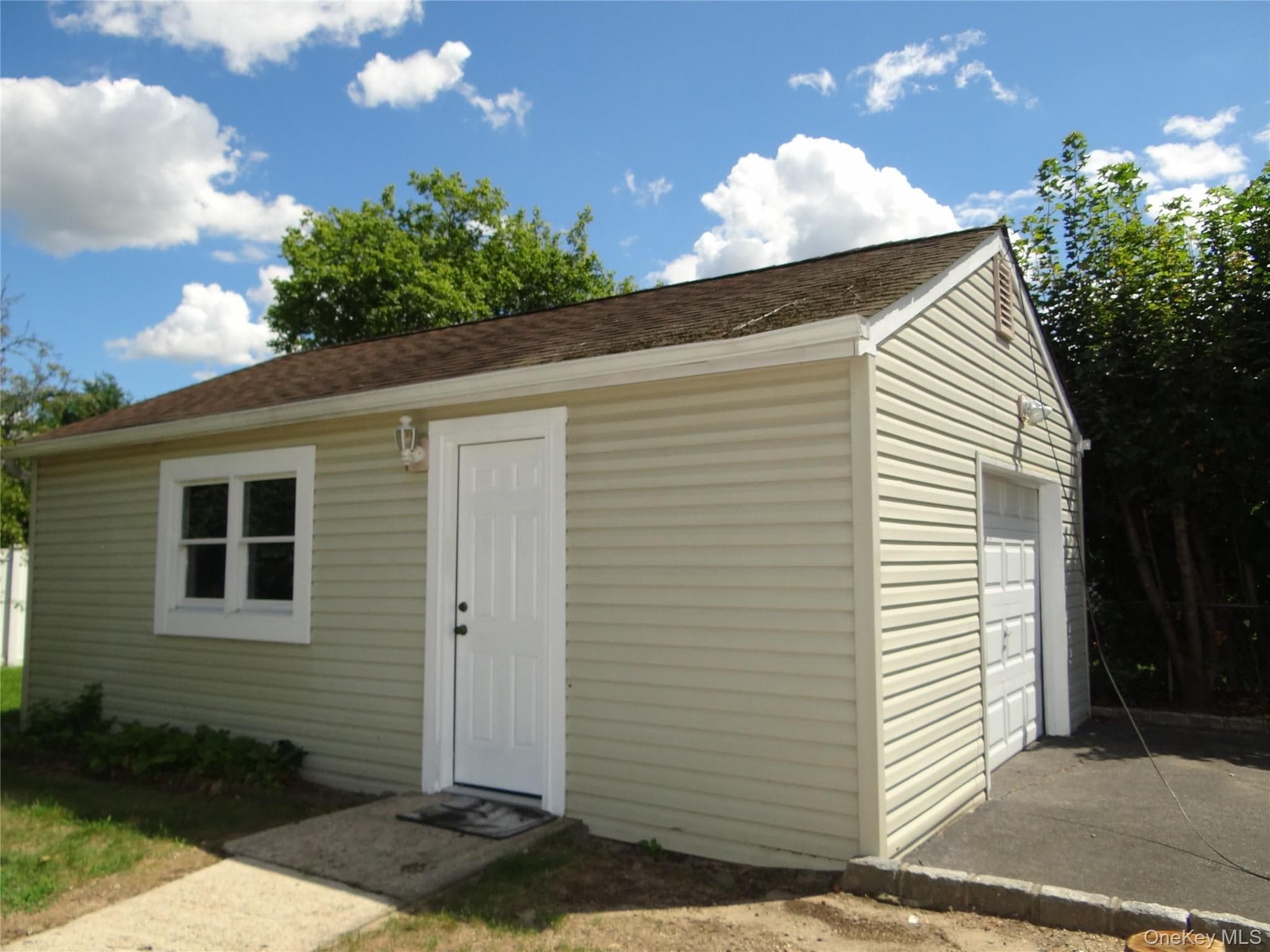 272 12th Avenue thumbnail 5