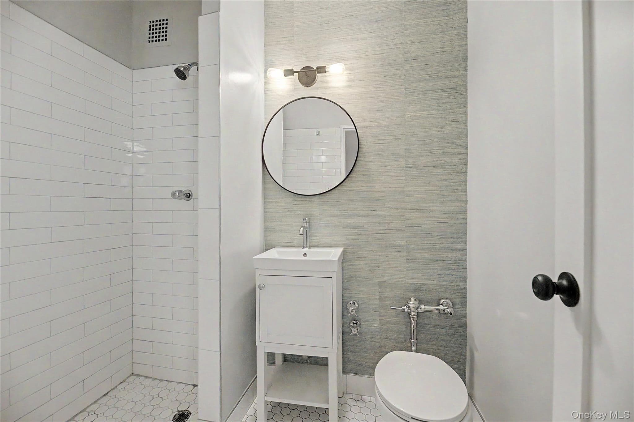 91 Van Cortlandt Avenue Unit: 6E thumbnail 8
