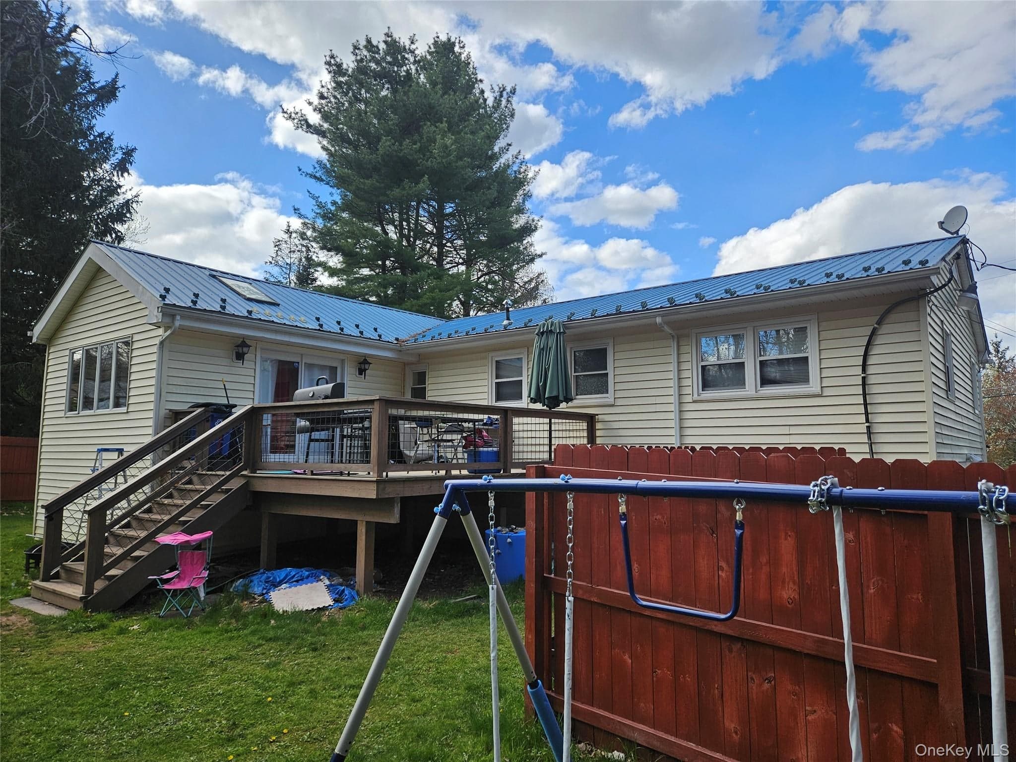 10 Hanover Drive thumbnail 15