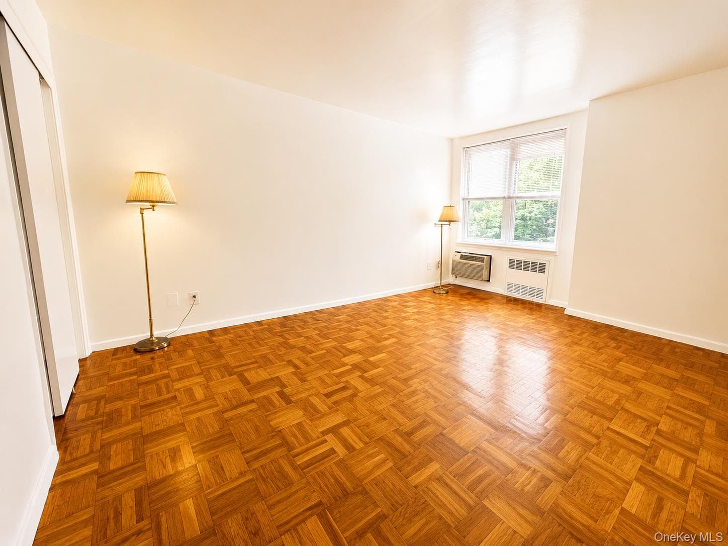 67-50 Thornton Place Unit: 1D thumbnail 5