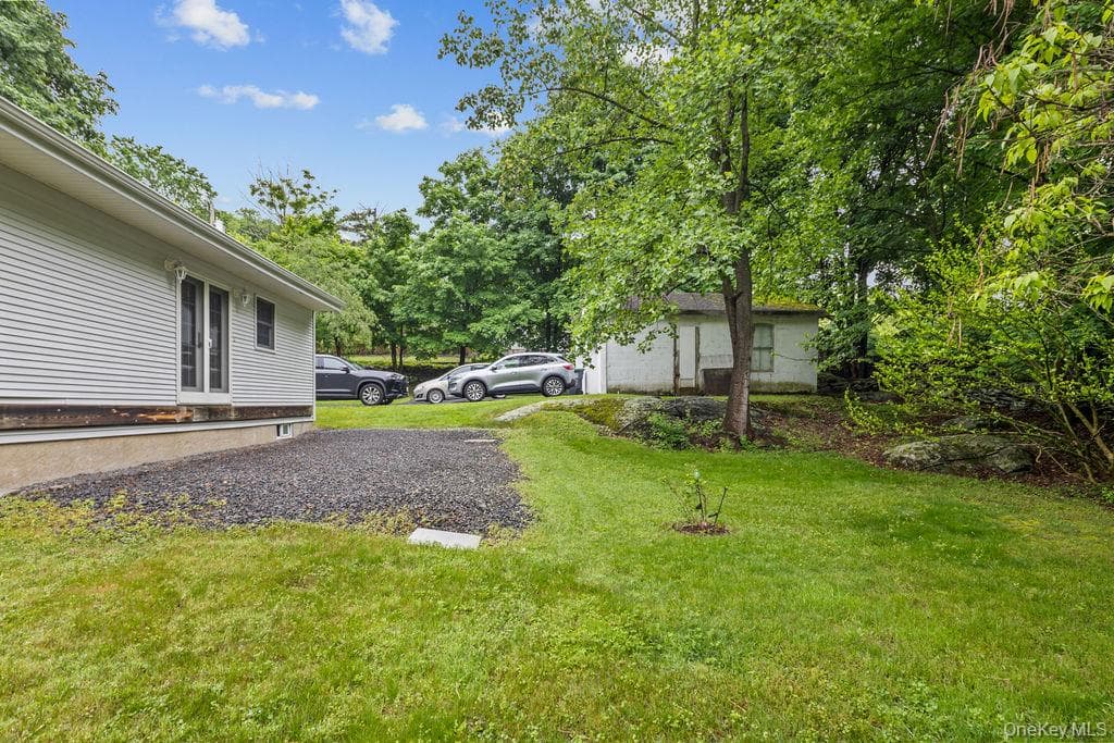 289 Seven Springs Mountain Road thumbnail 25