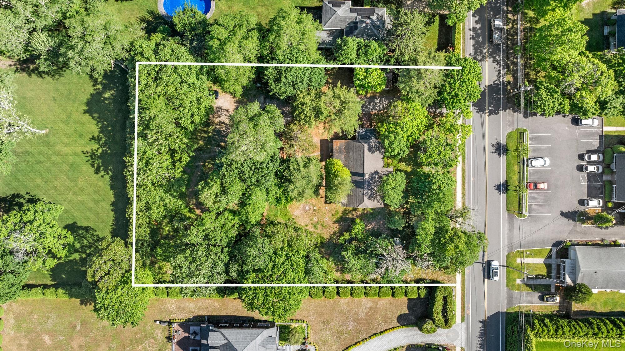 108 Jessup Avenue thumbnail 3