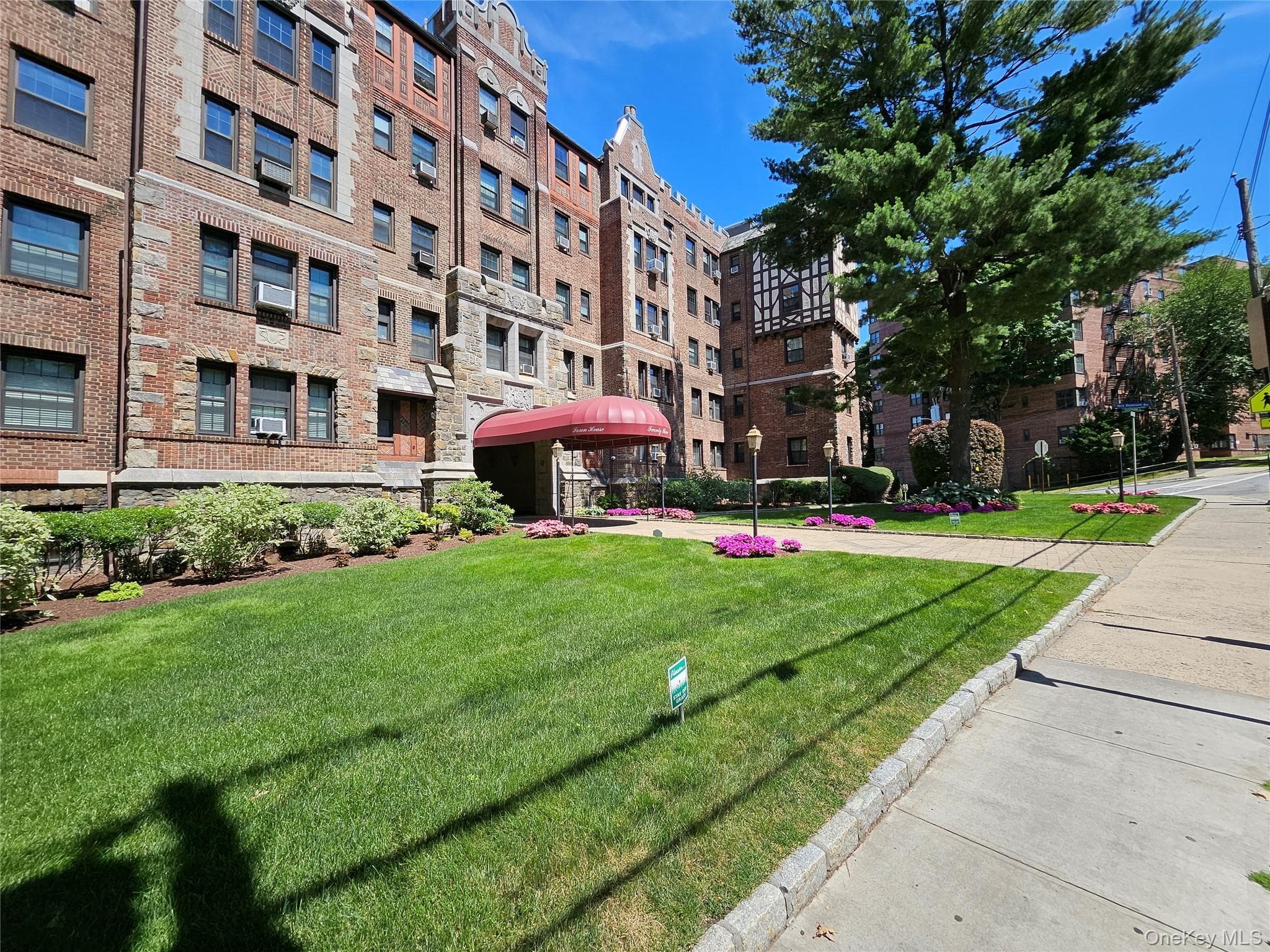 23 Old Mamaroneck Road Unit: 5K, White Plains