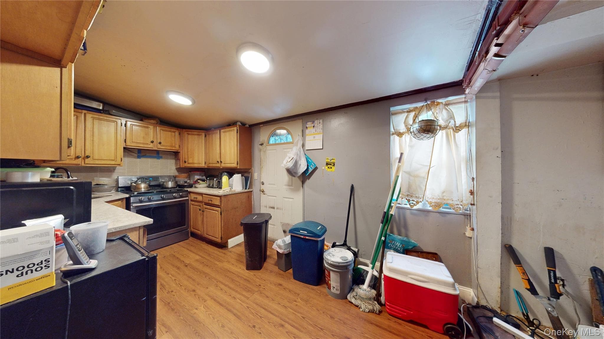 1711 Rockaway Parkway thumbnail 9