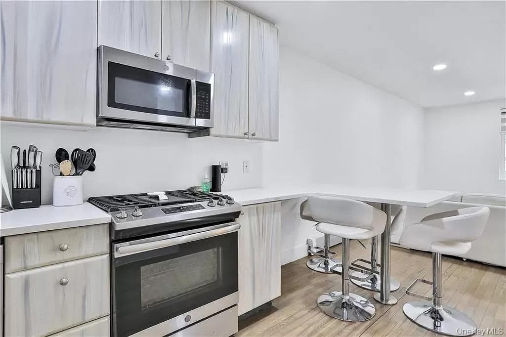 3368 Shore Parkway Unit: 2B thumbnail 6