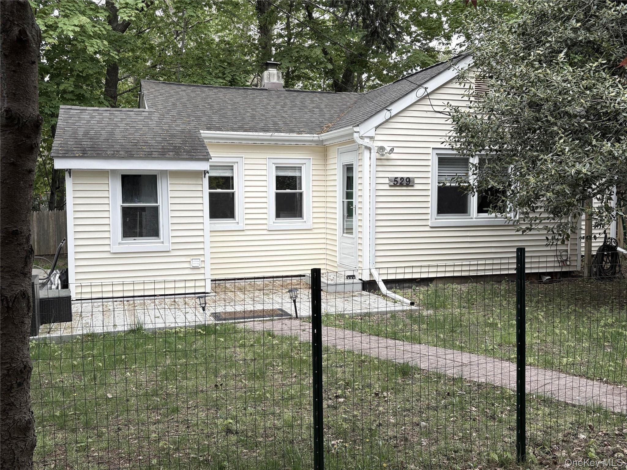 529 Montauk Highway photo 1
