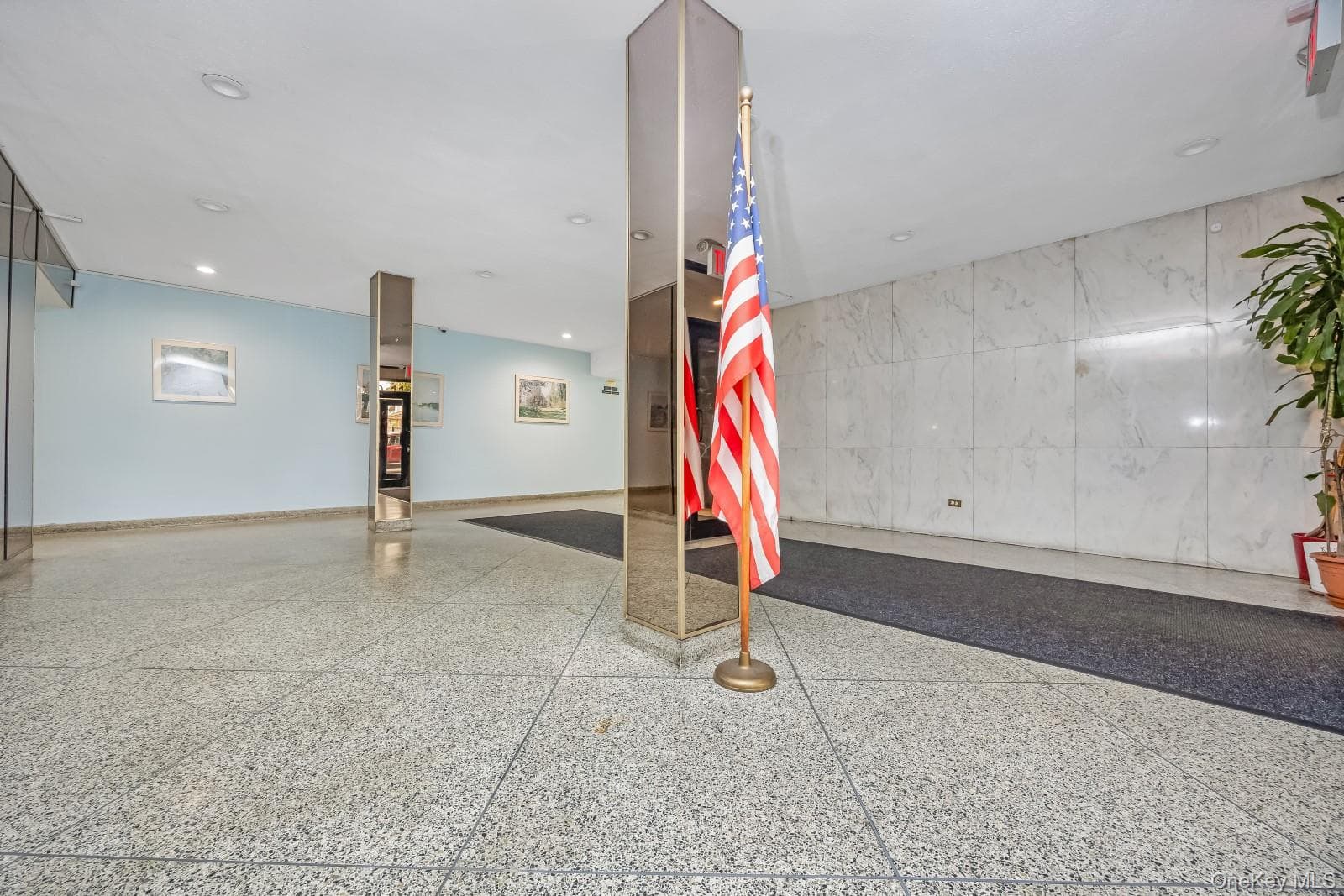 90-11 35th Avenue Unit: 6F thumbnail 3