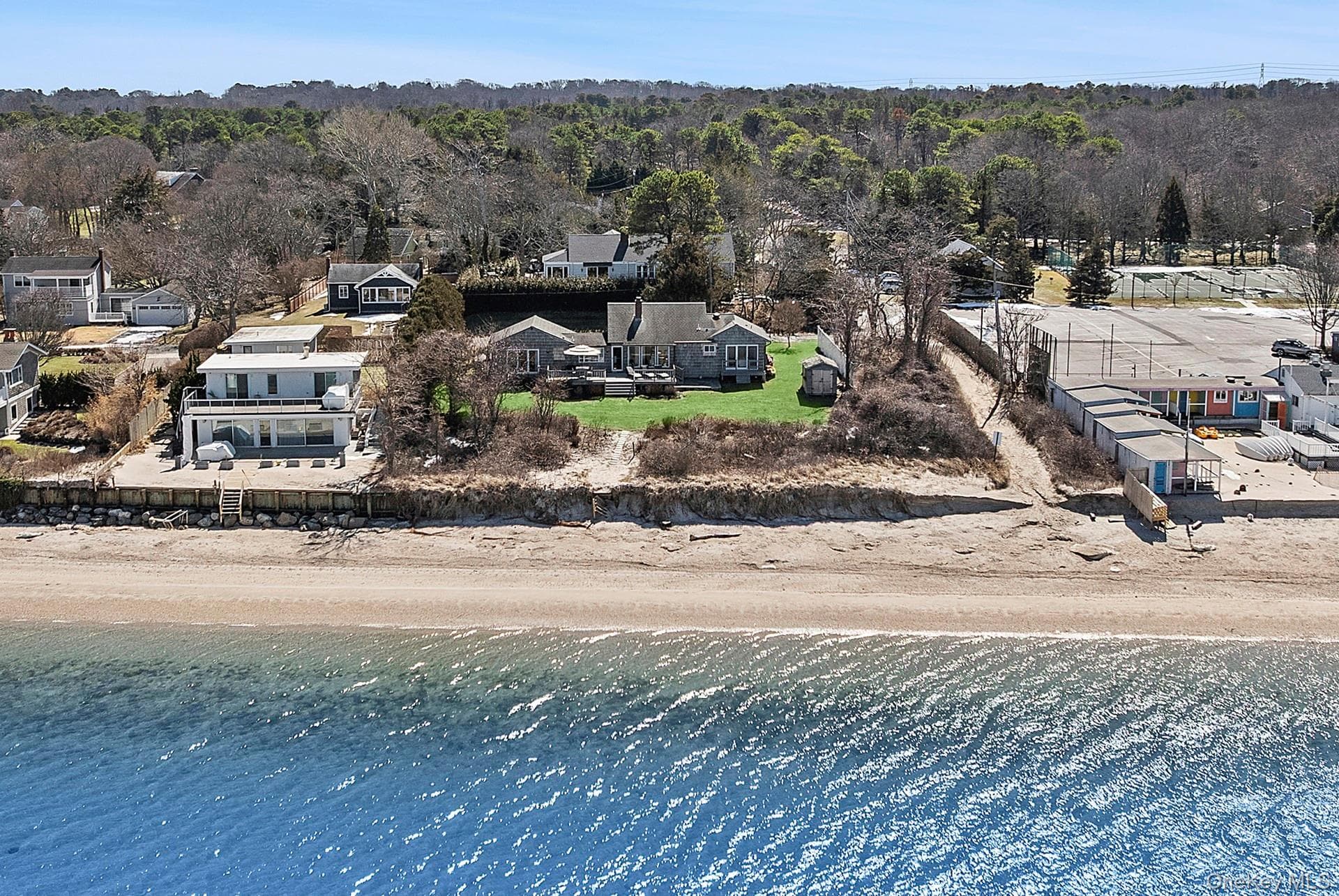 22 Peconic Crescent thumbnail 20
