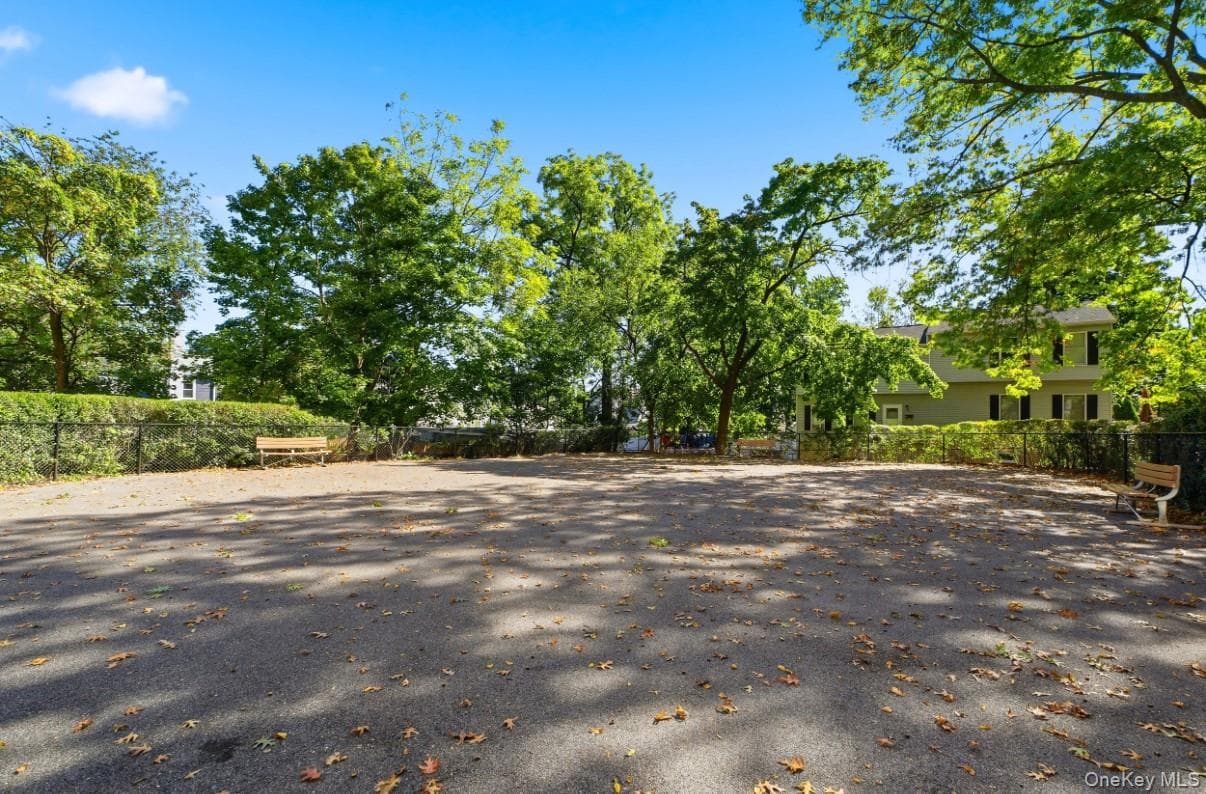 70 Locust Avenue Unit: 103B thumbnail 21