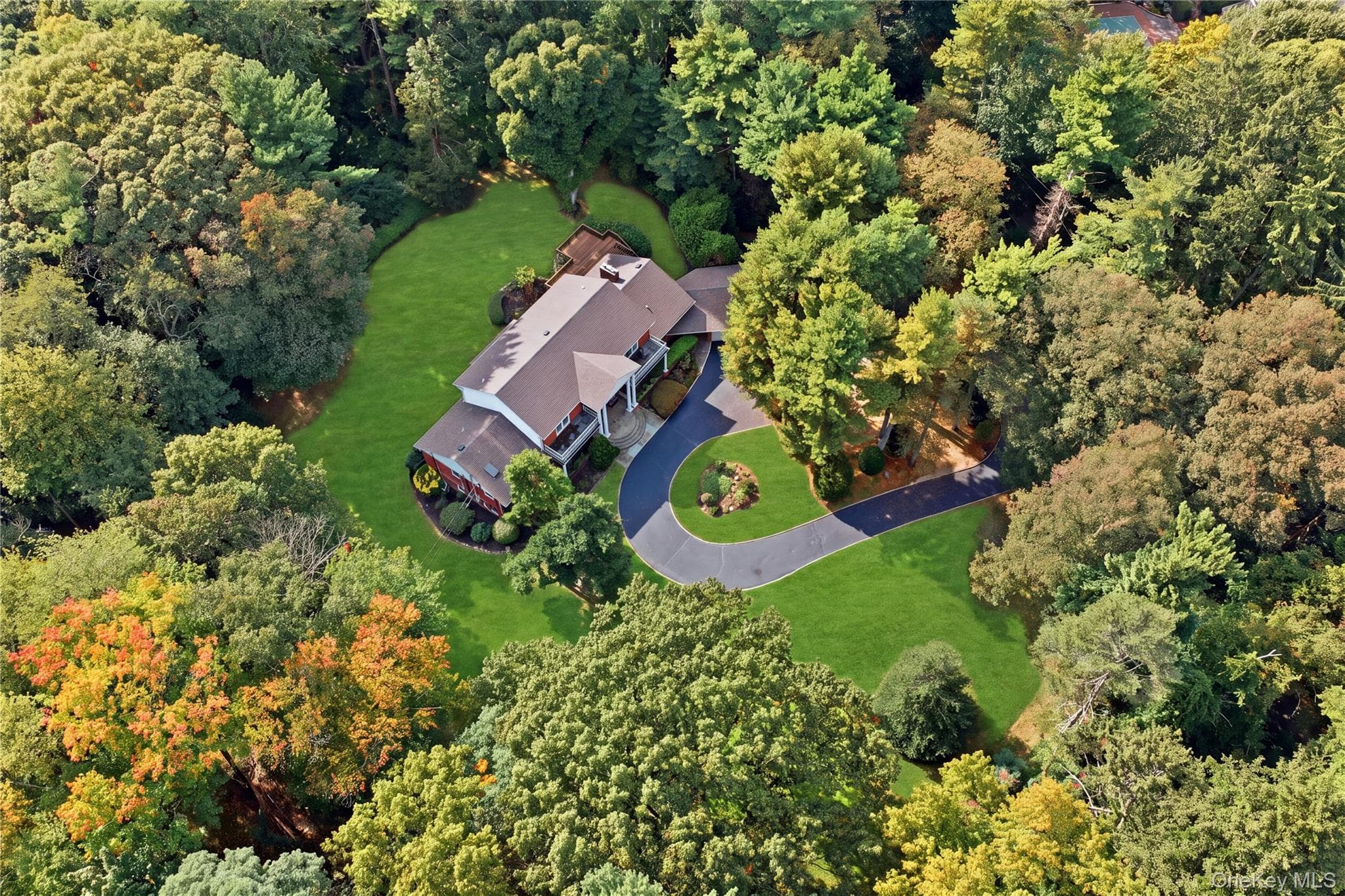 14 Pheasant Hill Lane thumbnail 4