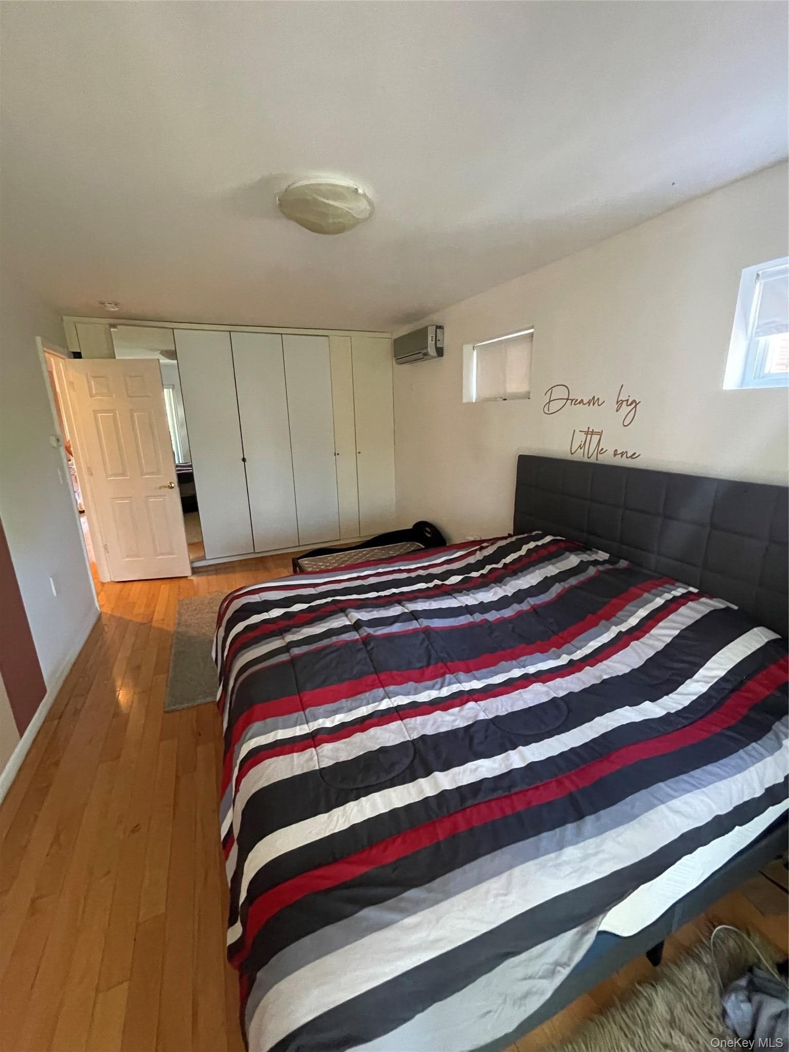 4911 Surf Avenue thumbnail 15