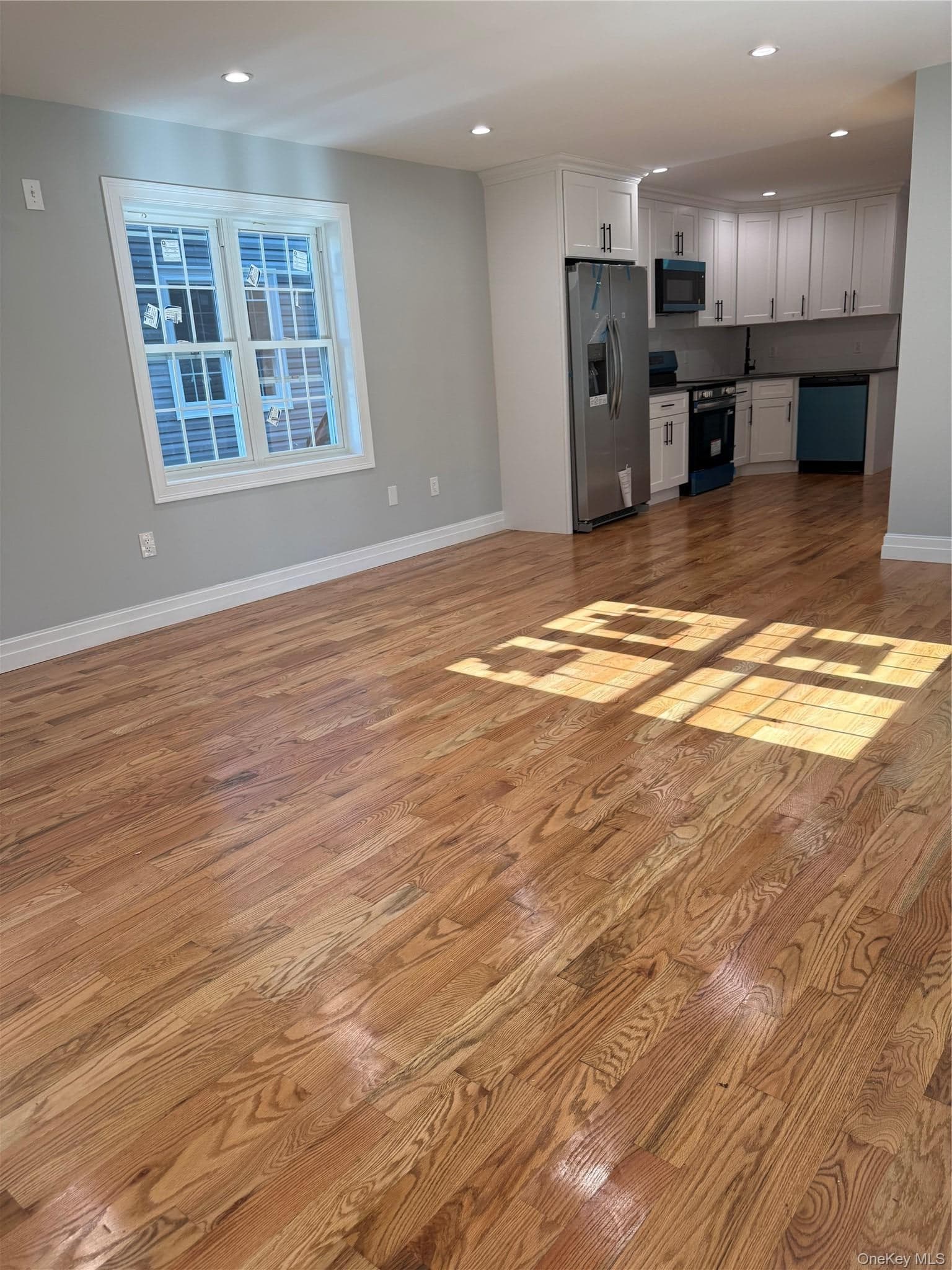 118-11 E Lakeview Blvd thumbnail 13