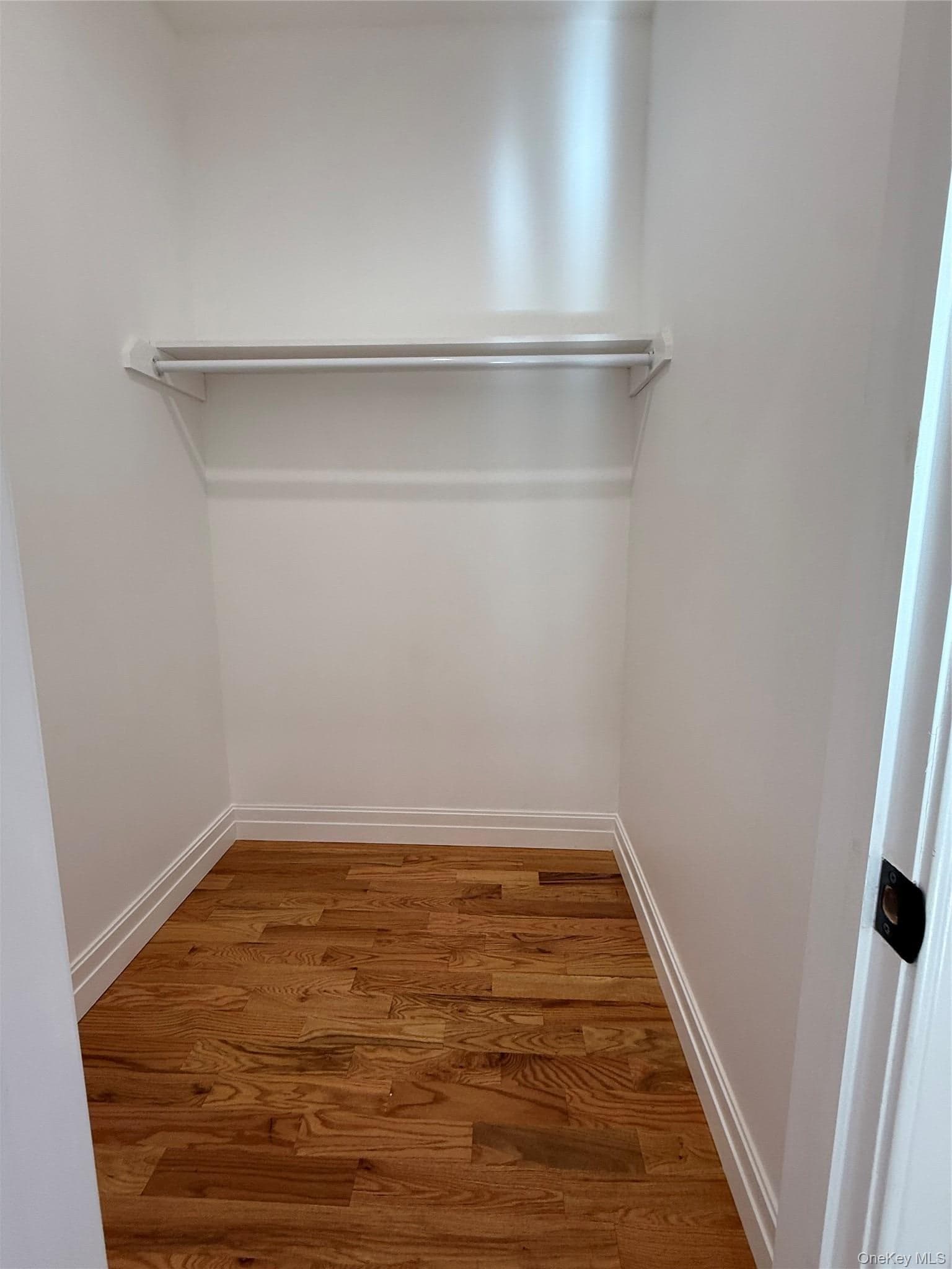 118-11 E Lakeview Blvd thumbnail 10