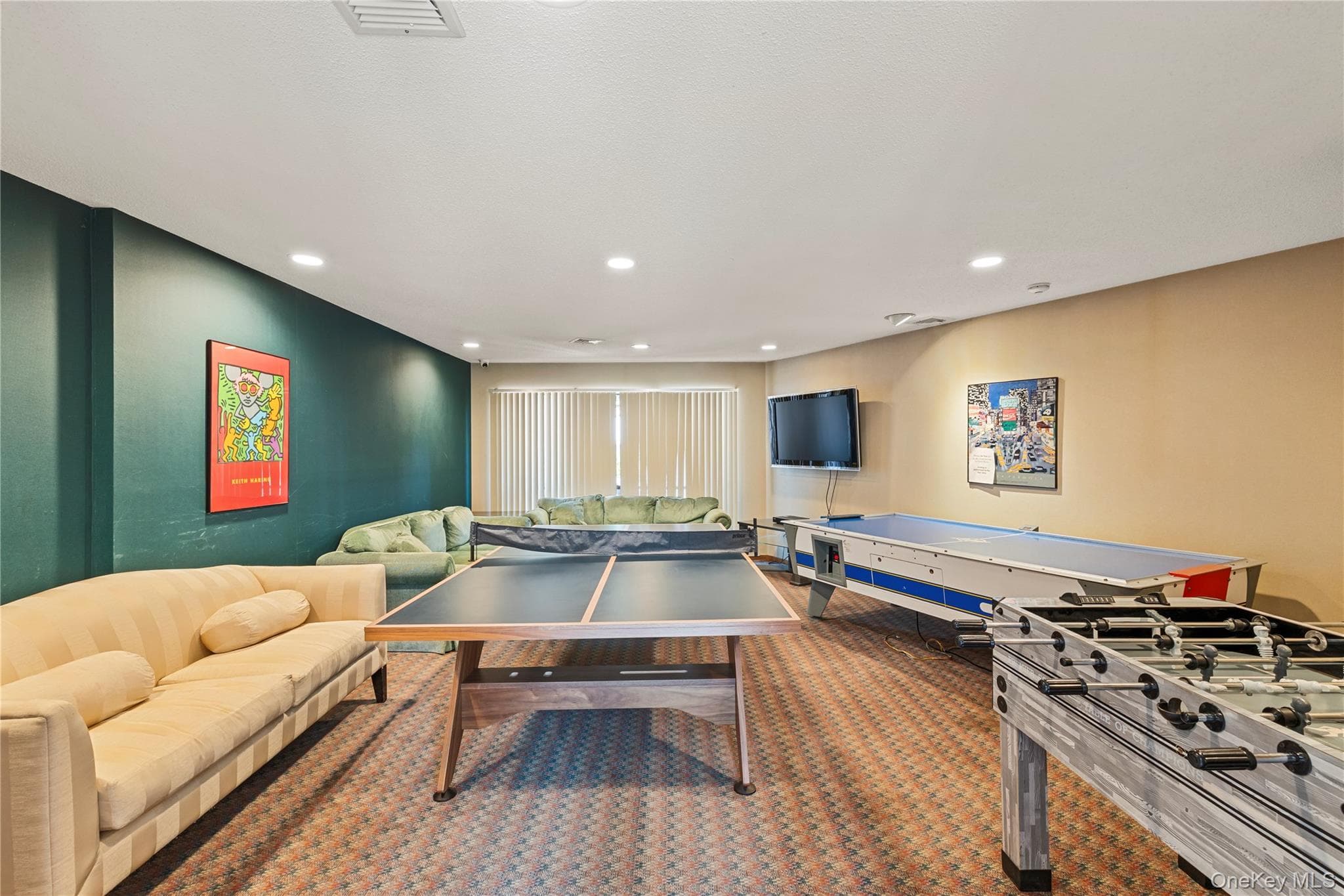 83 Foxwood Drive thumbnail 32
