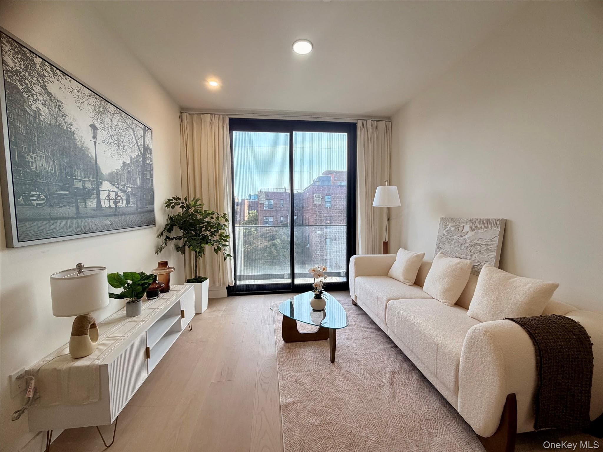 132-51 41st Road Unit: 4C thumbnail 9
