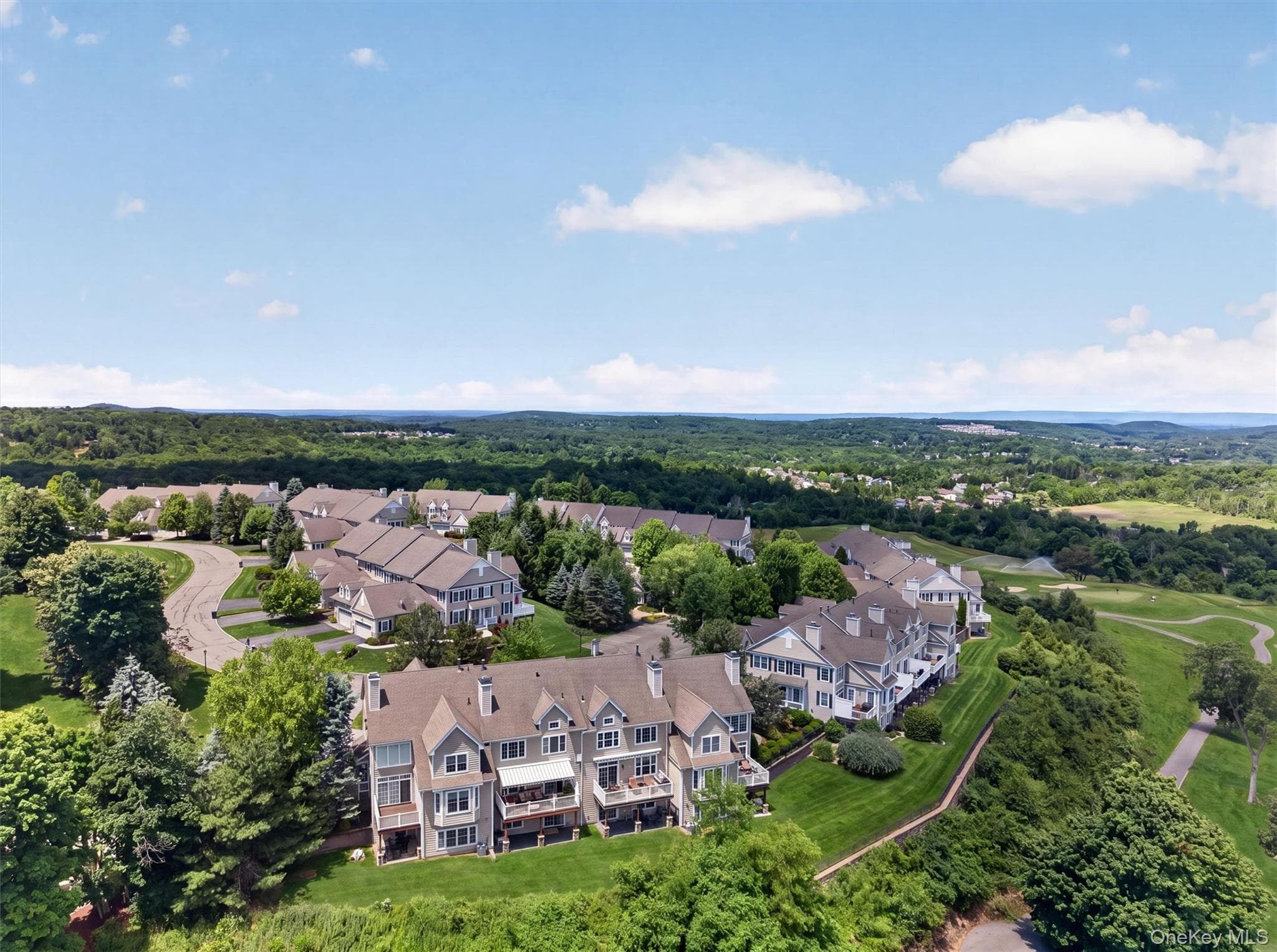 38 Pinehurst Circle thumbnail 43