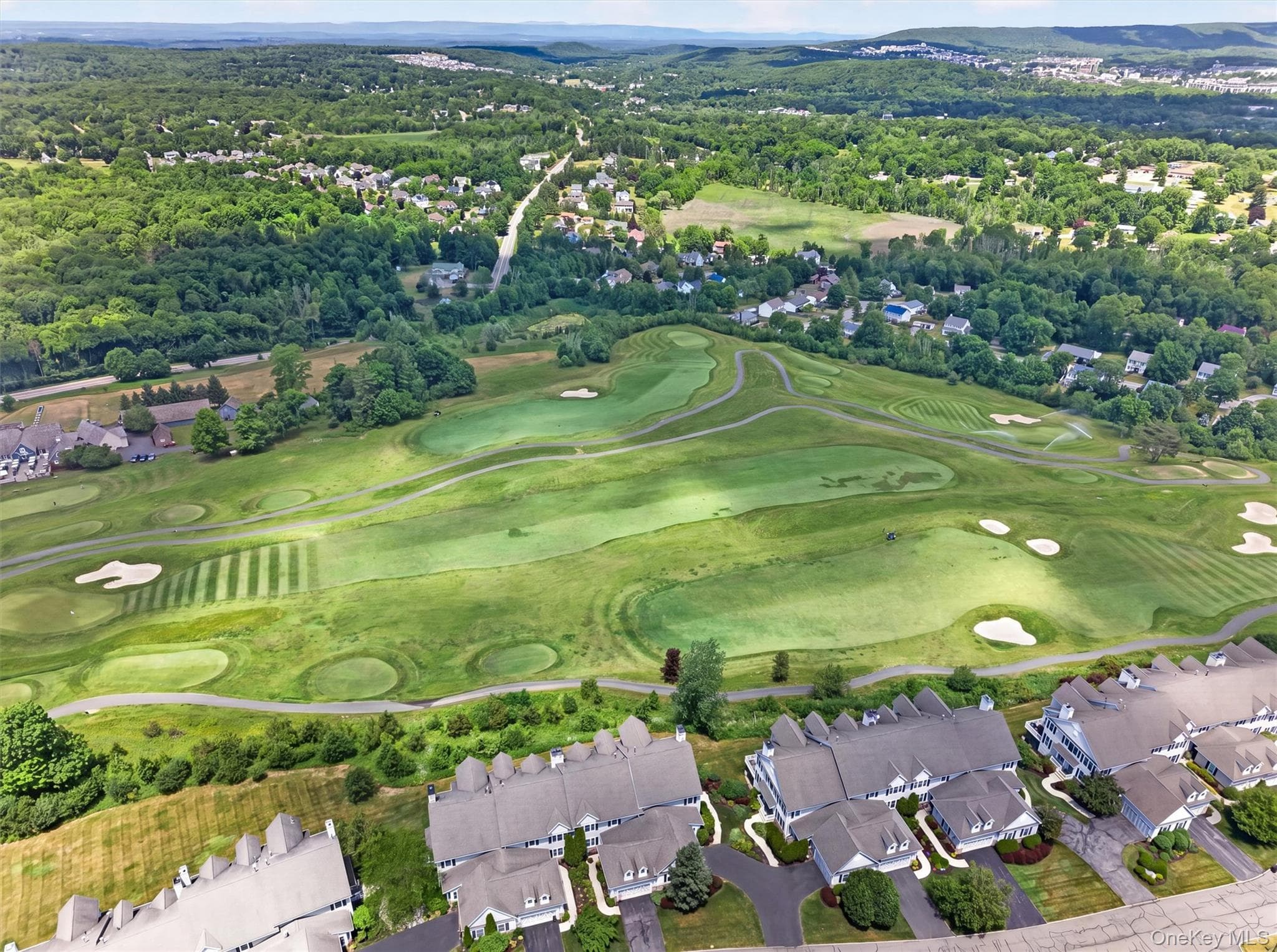 38 Pinehurst Circle thumbnail 45