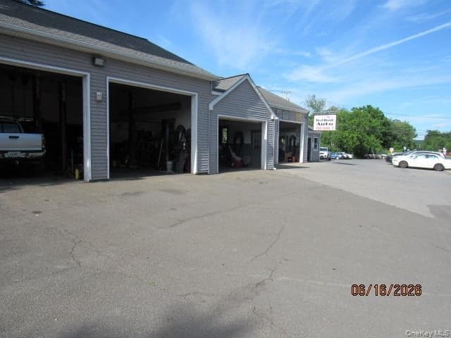 151 Rt 199, Red Hook