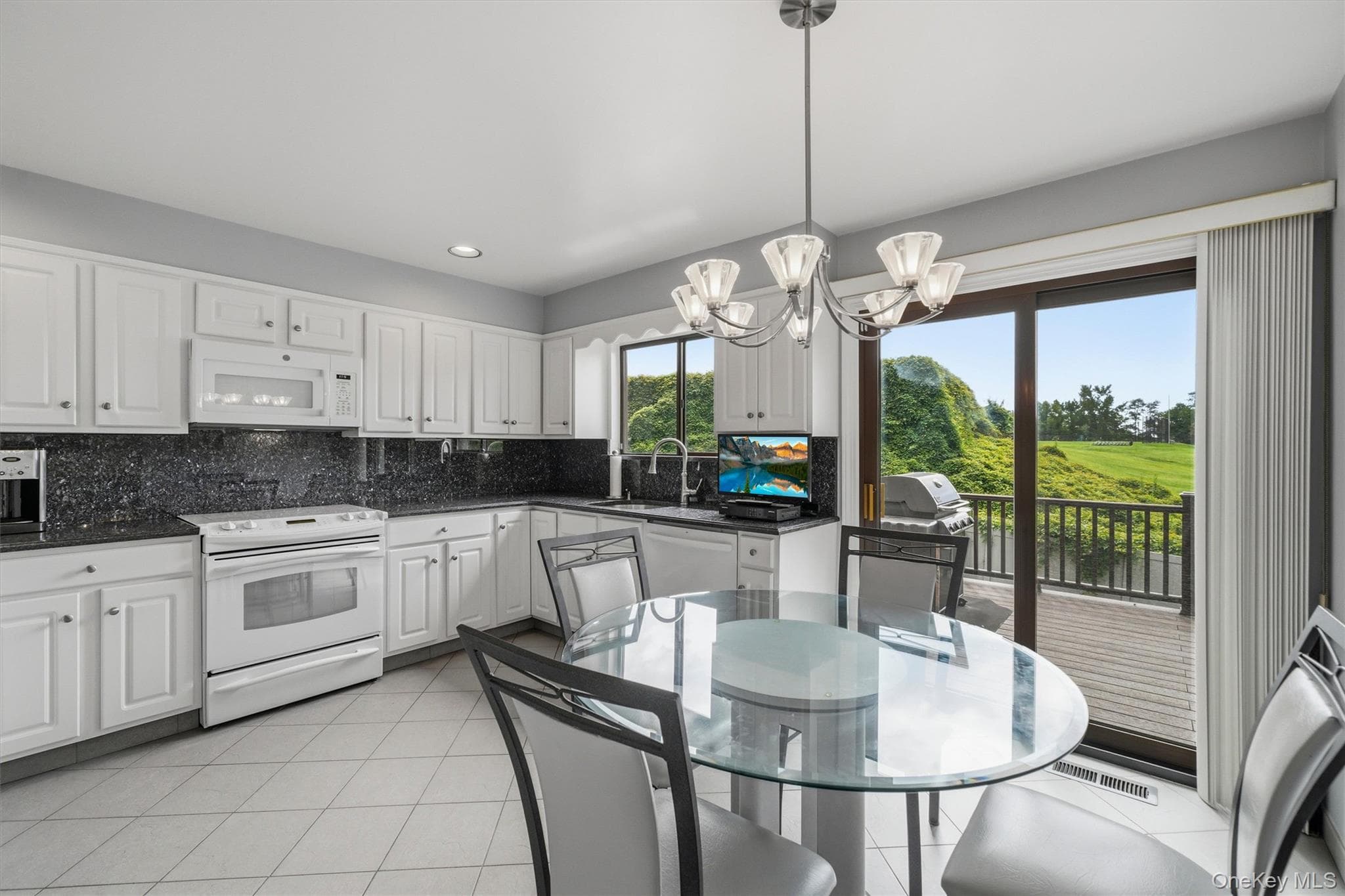 99 Skyview Lane thumbnail 12