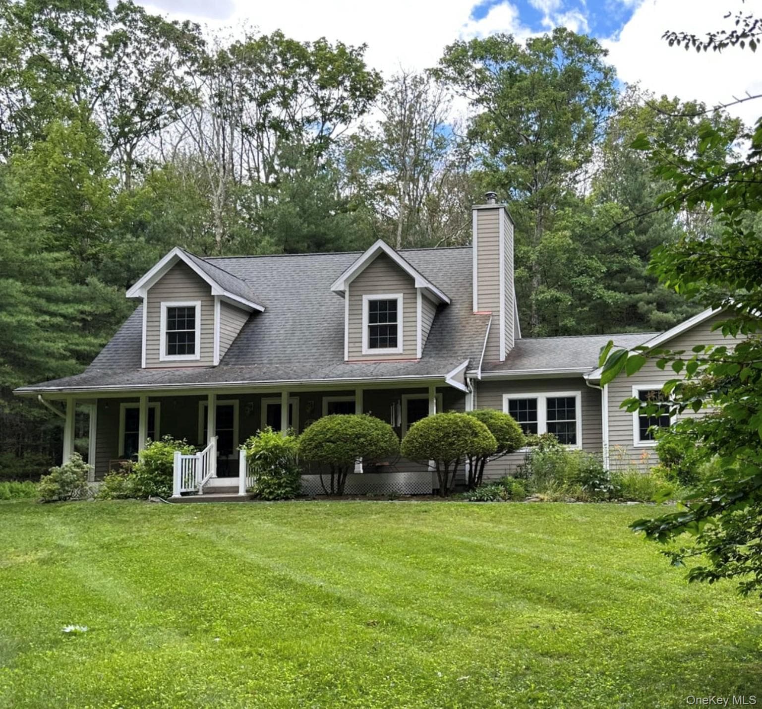 99 Van Tine Road photo 1