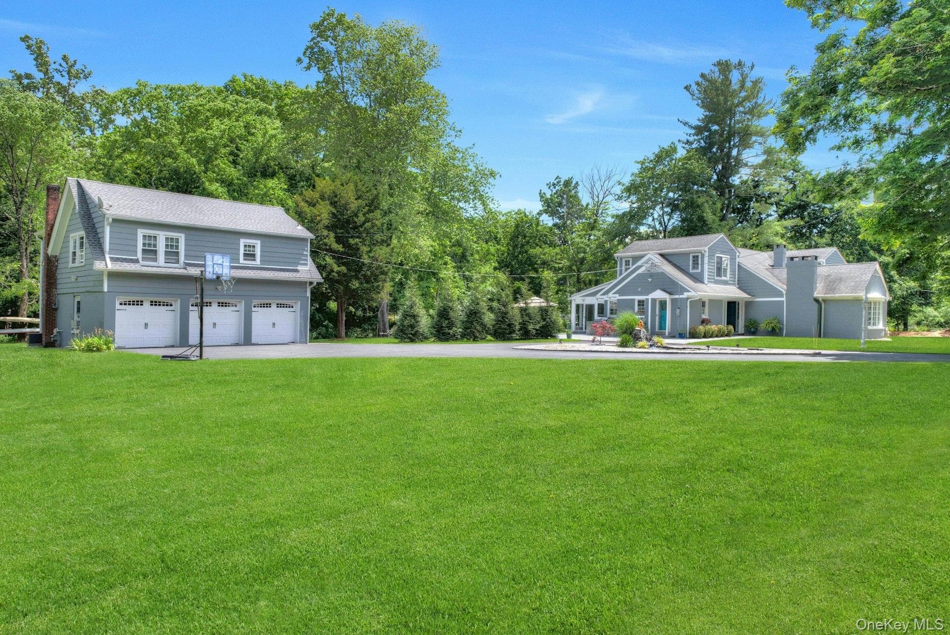 459-461 Haverstraw Road thumbnail 4