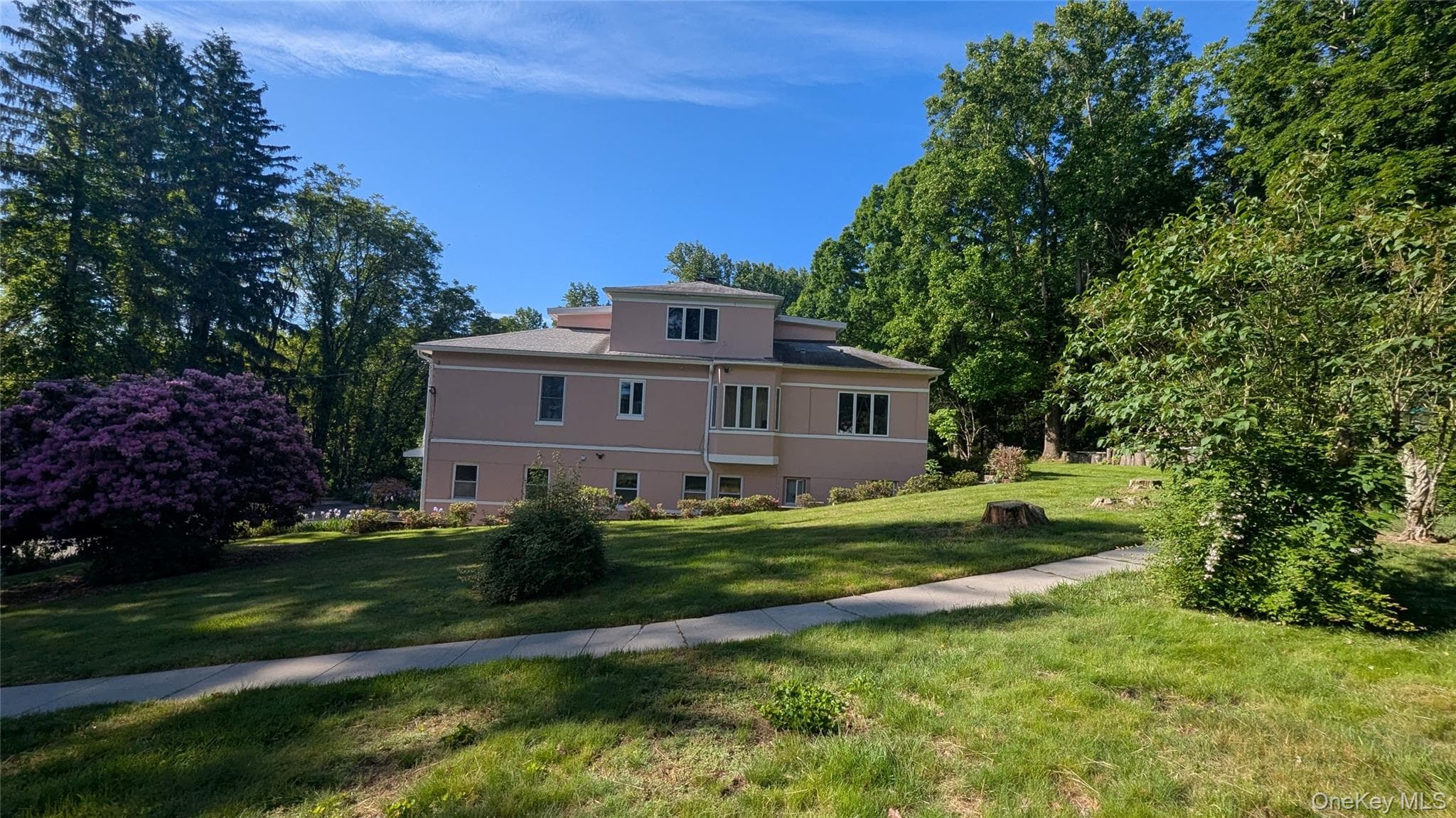 11 Dyckman Drive thumbnail 13