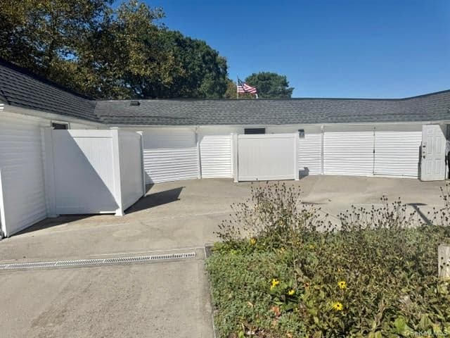 96 Feller Drive thumbnail 21