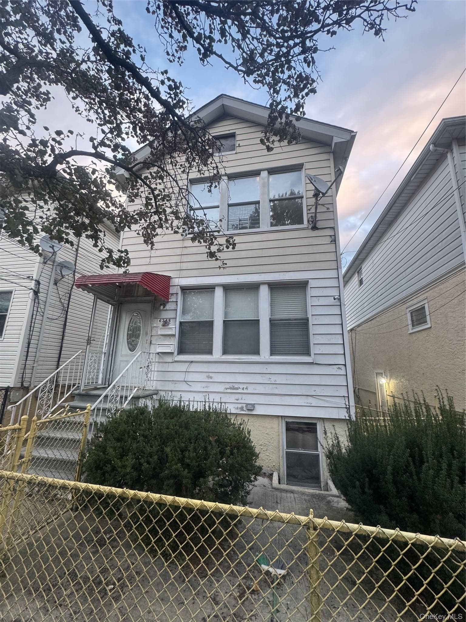 4346 Edson Avenue photo 1